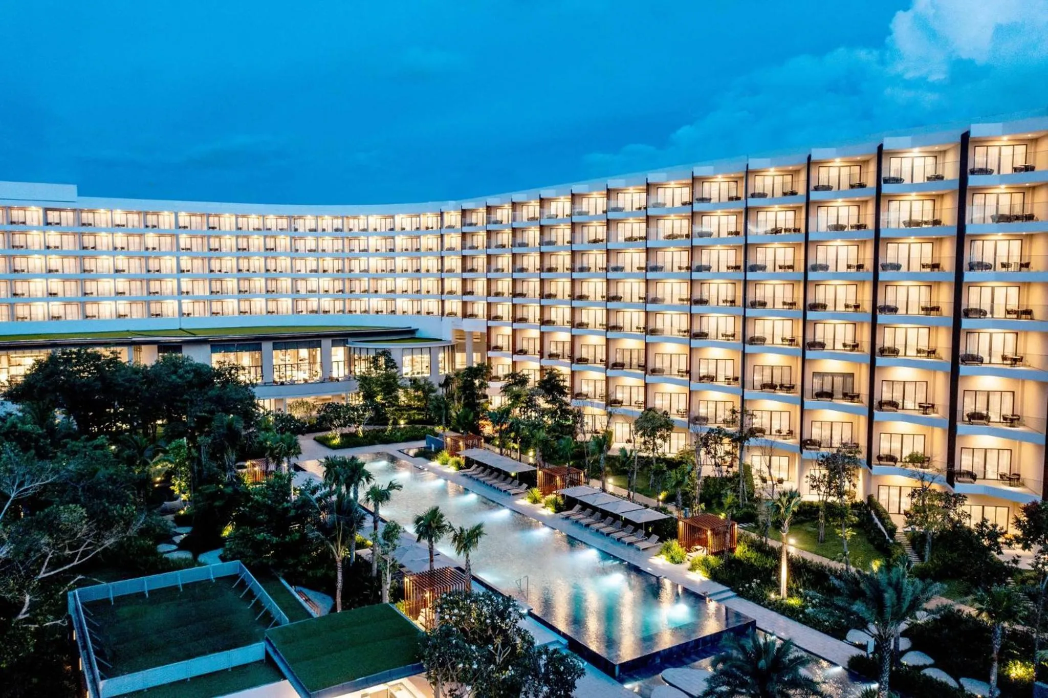 Property building in Crowne Plaza Phu Quoc Starbay by IHG