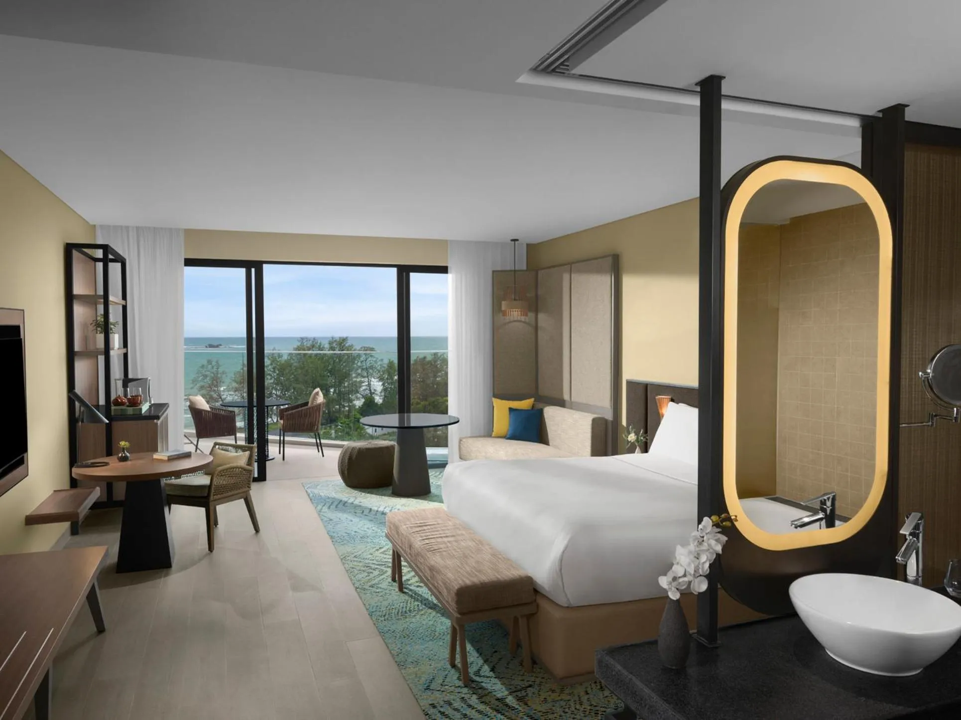 Photo of the whole room, Bed in Crowne Plaza Phu Quoc Starbay by IHG