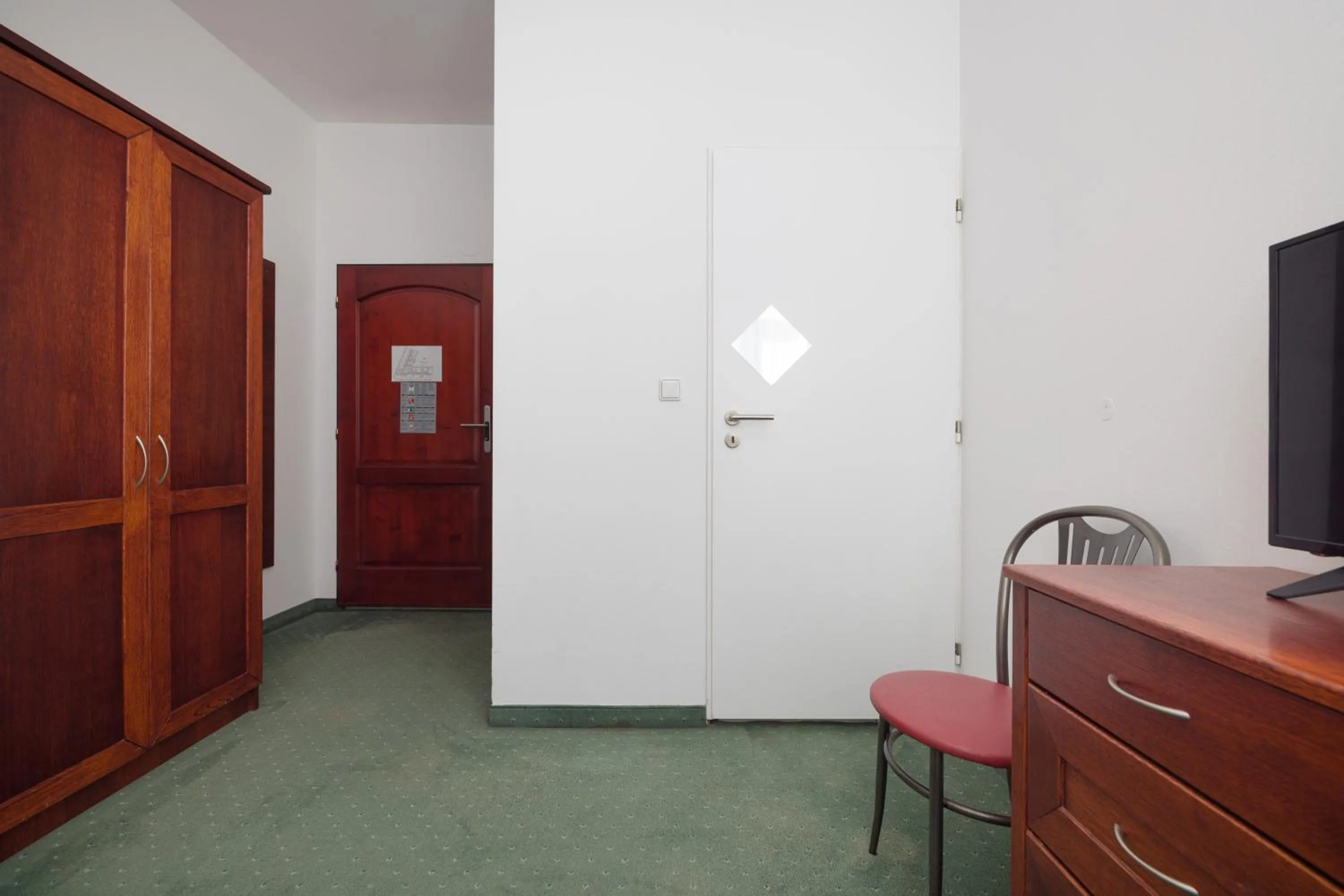 TV and multimedia in Pension San Francisco