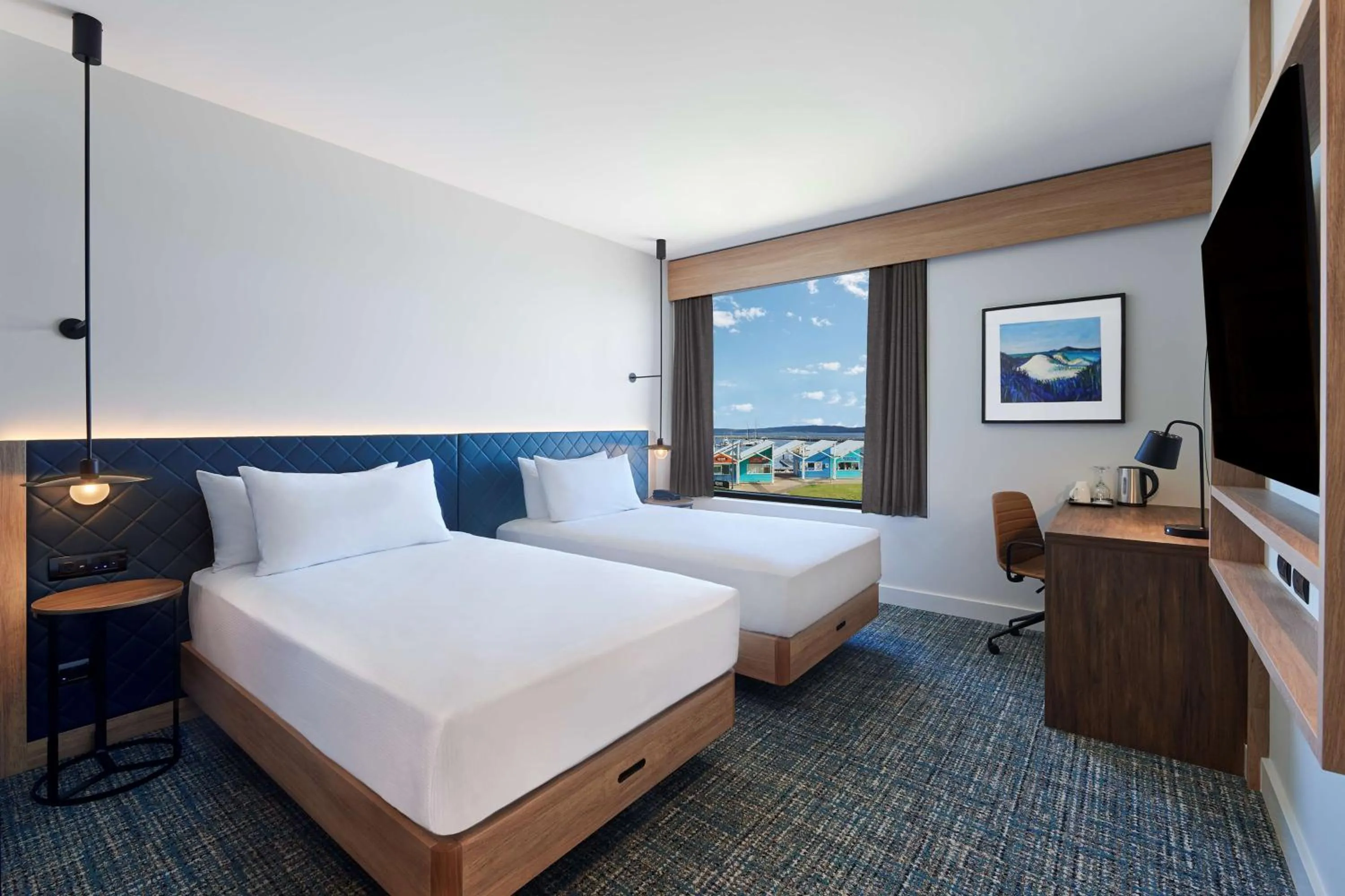 Bedroom, Bed in Hilton Garden Inn Albany, WA