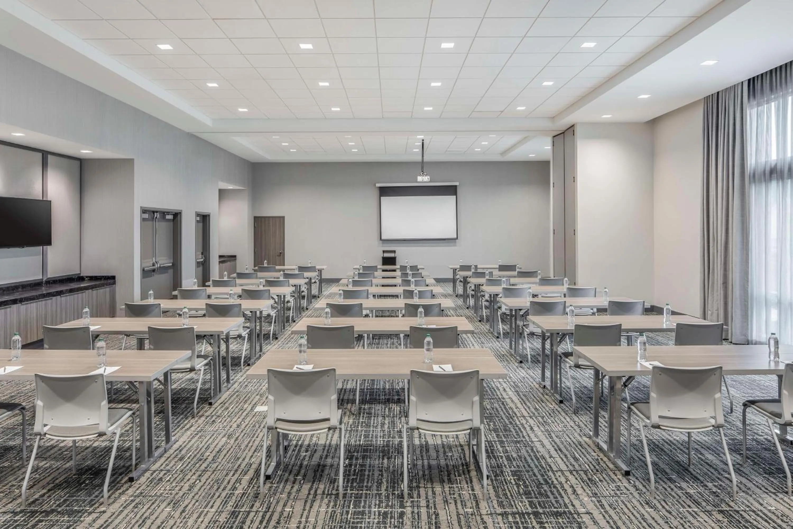 Meeting/conference room in Embassy Suites by Hilton Atlanta Midtown