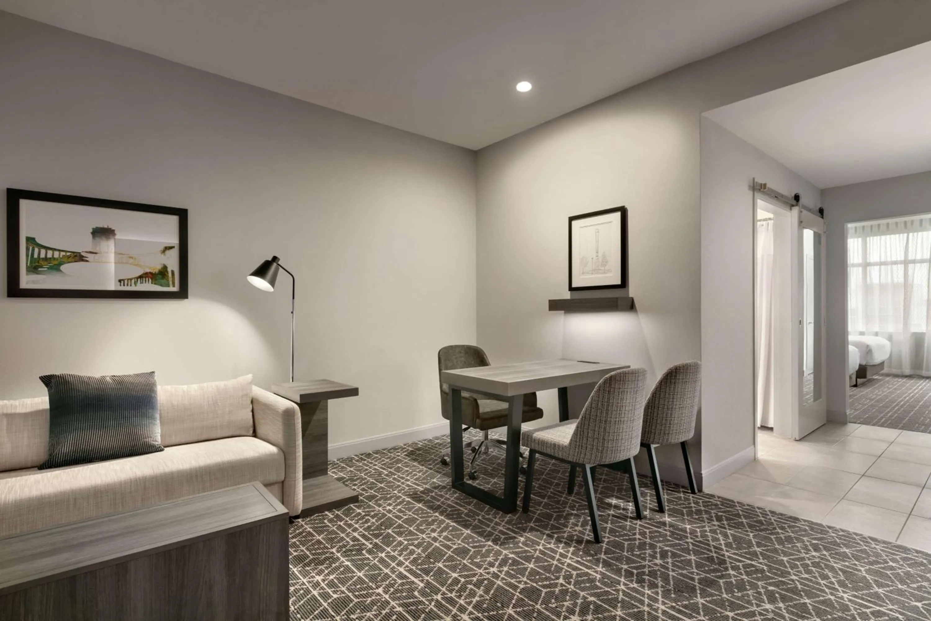 Living room in Embassy Suites by Hilton Atlanta Midtown