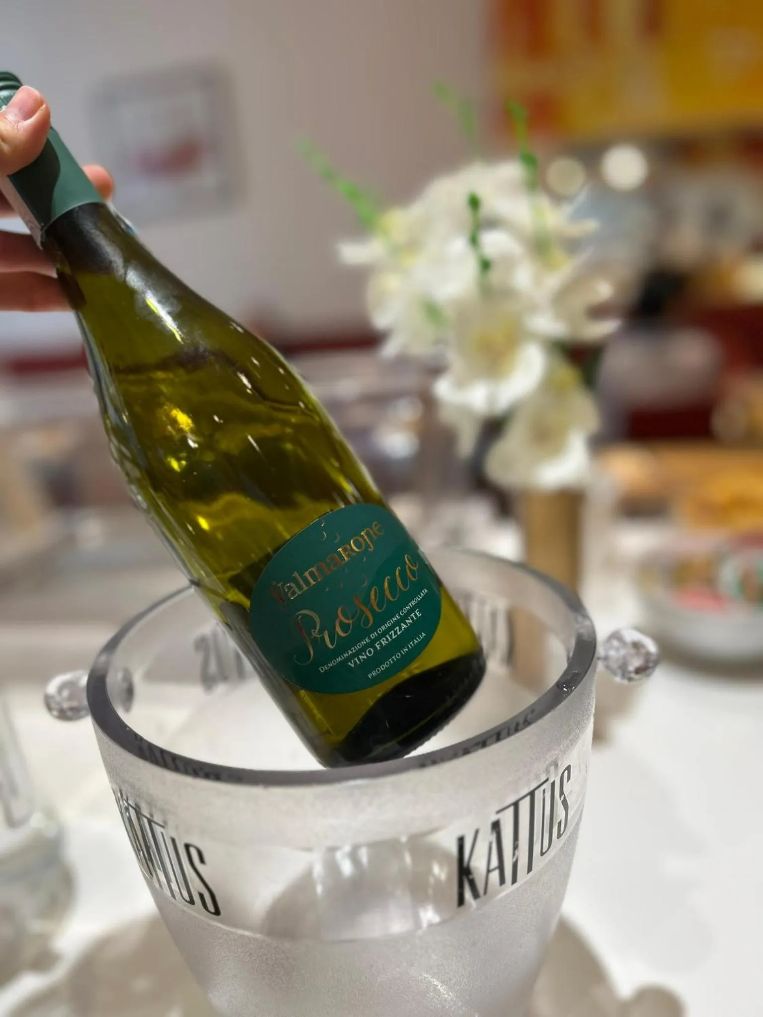 Breakfast in Hotel Boltzmann