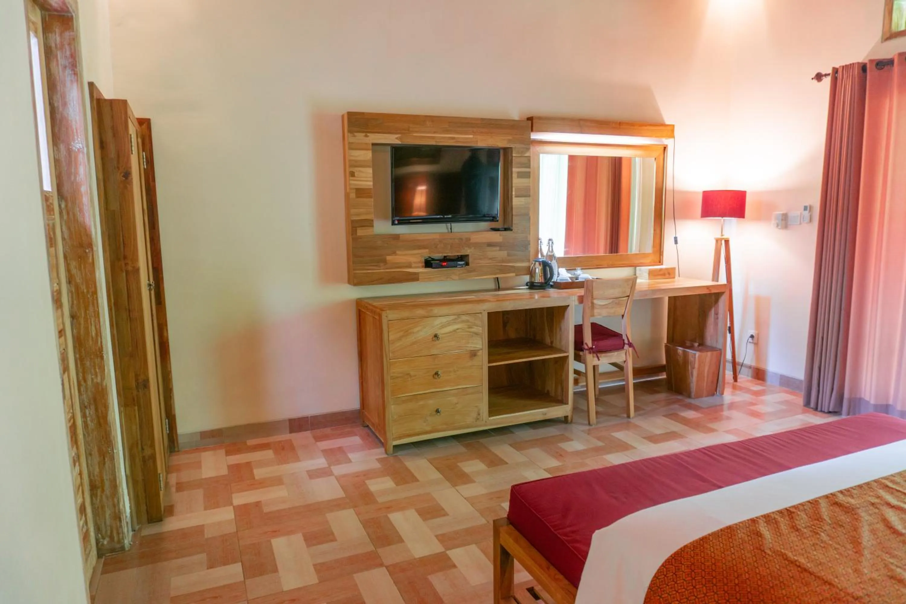 Coffee/tea facilities, Bed in Prayatna Villas