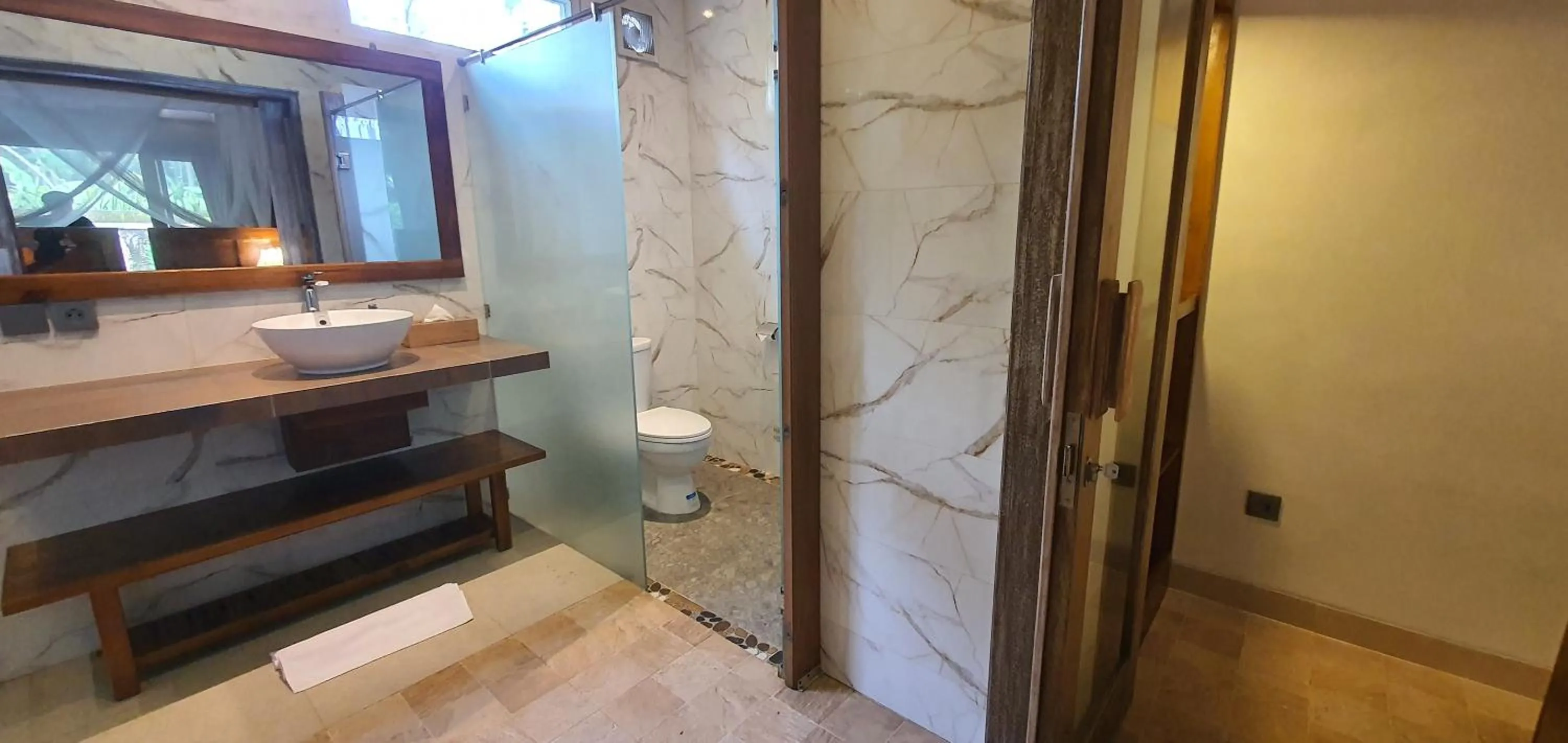 Bathroom in Prayatna Villas