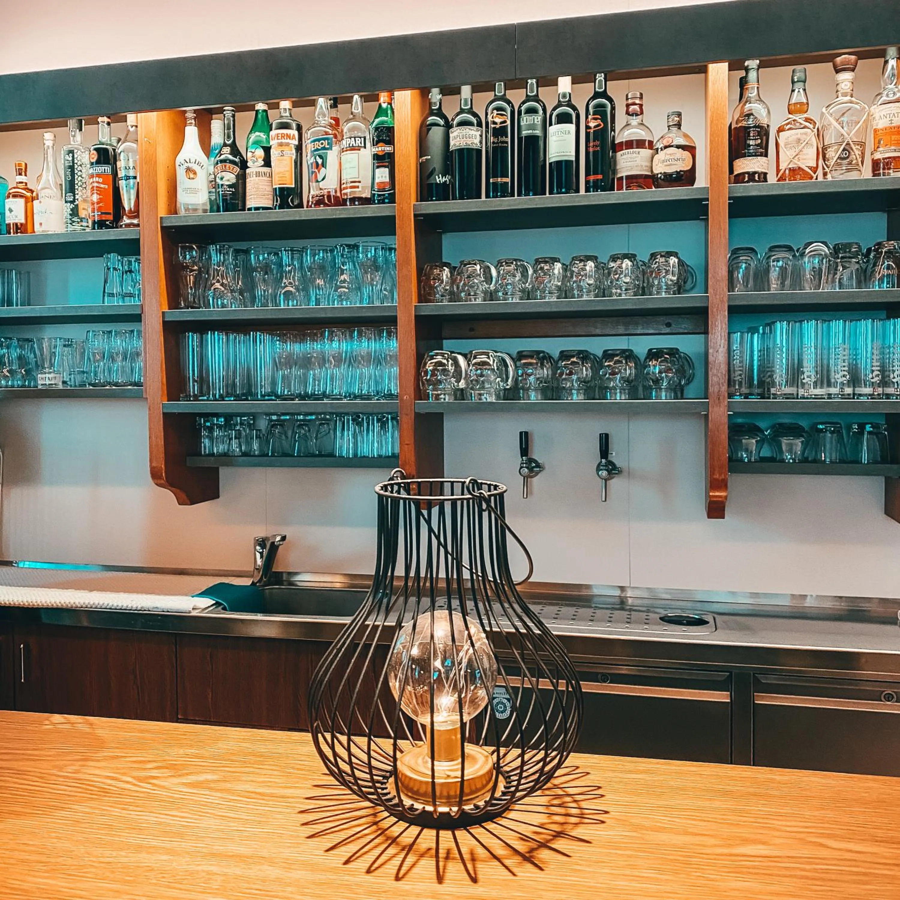 Drinks in Hotel Alexandra