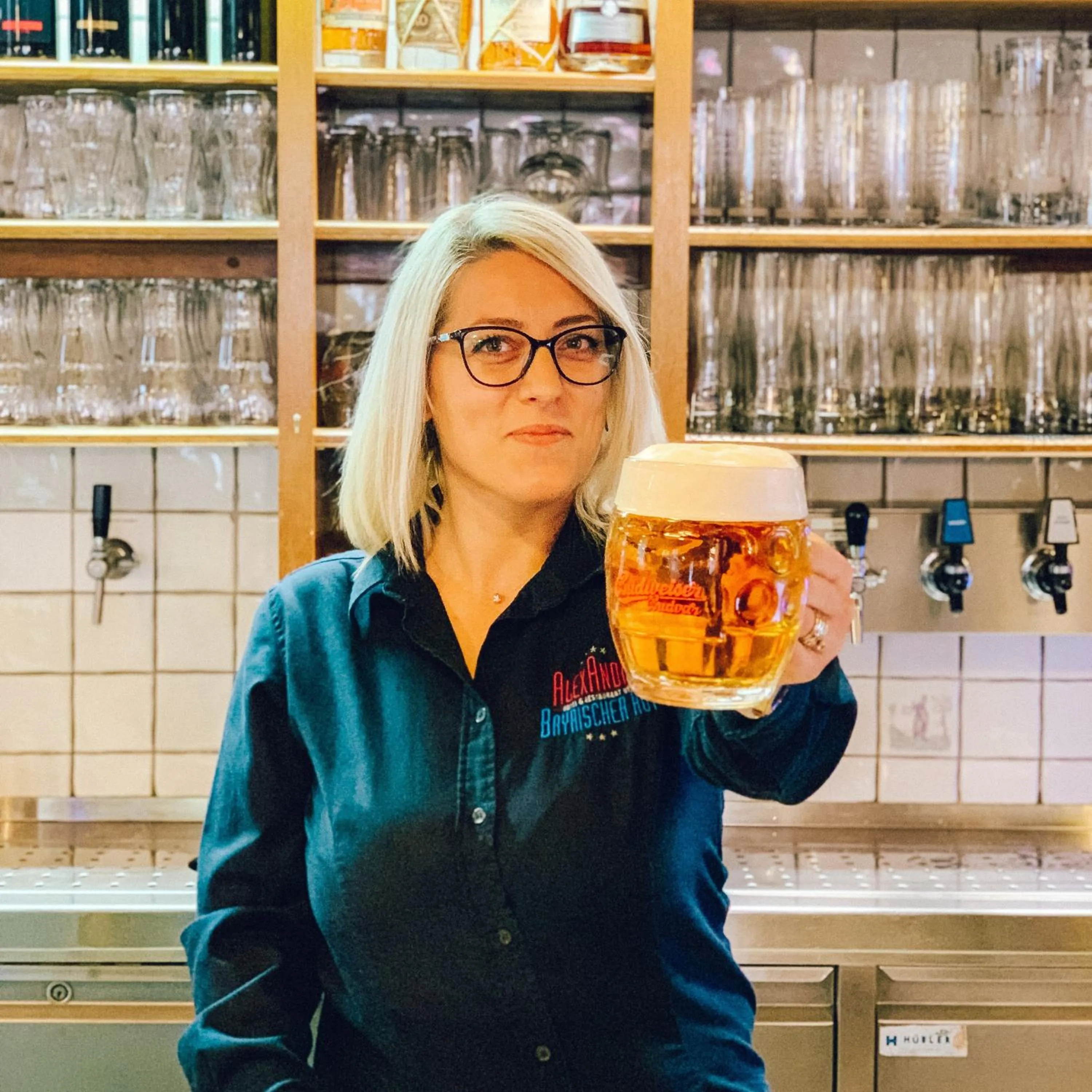 Restaurant/places to eat in Hotel Alexandra