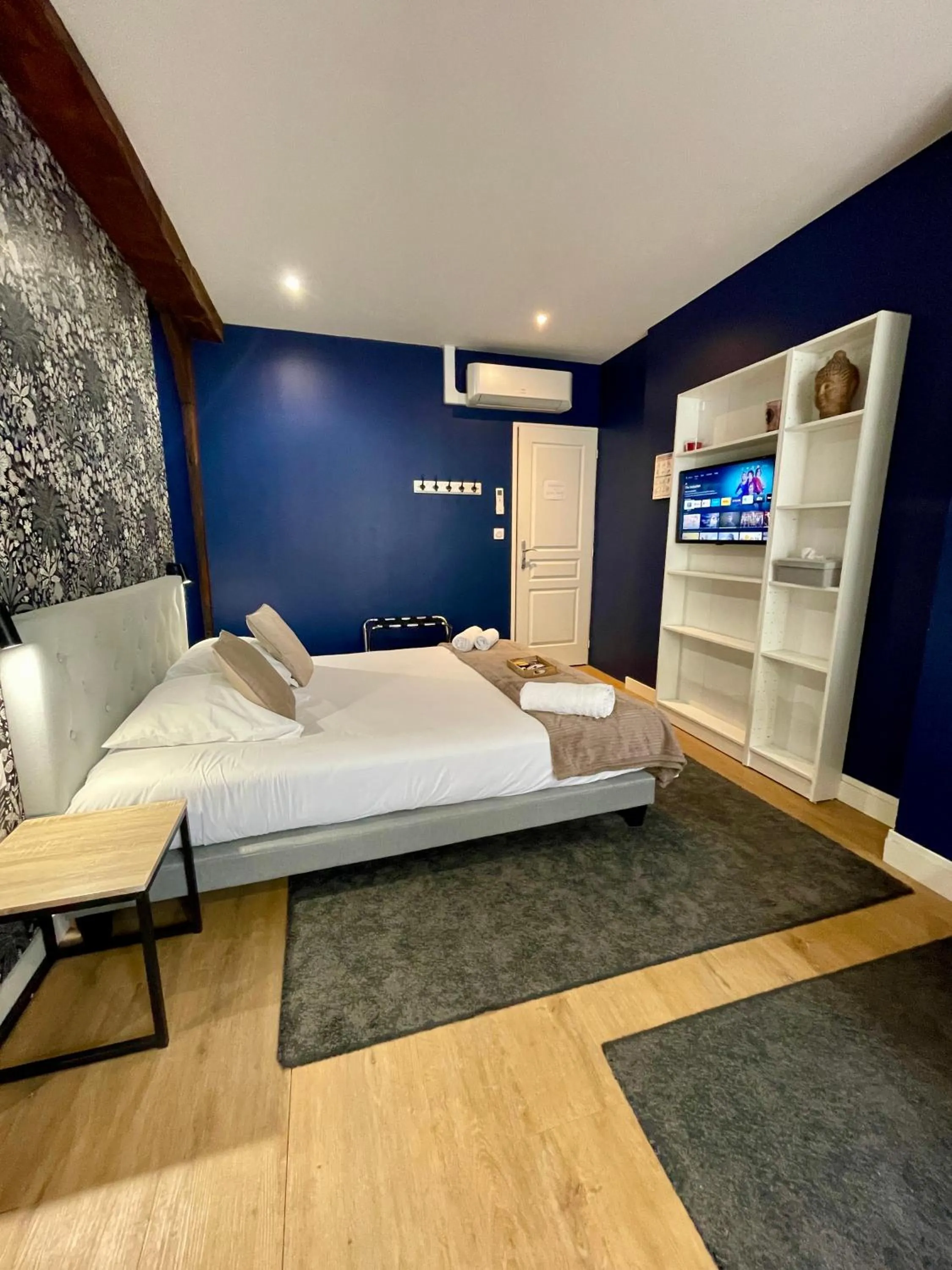 Bed in Hotel LA PLACE