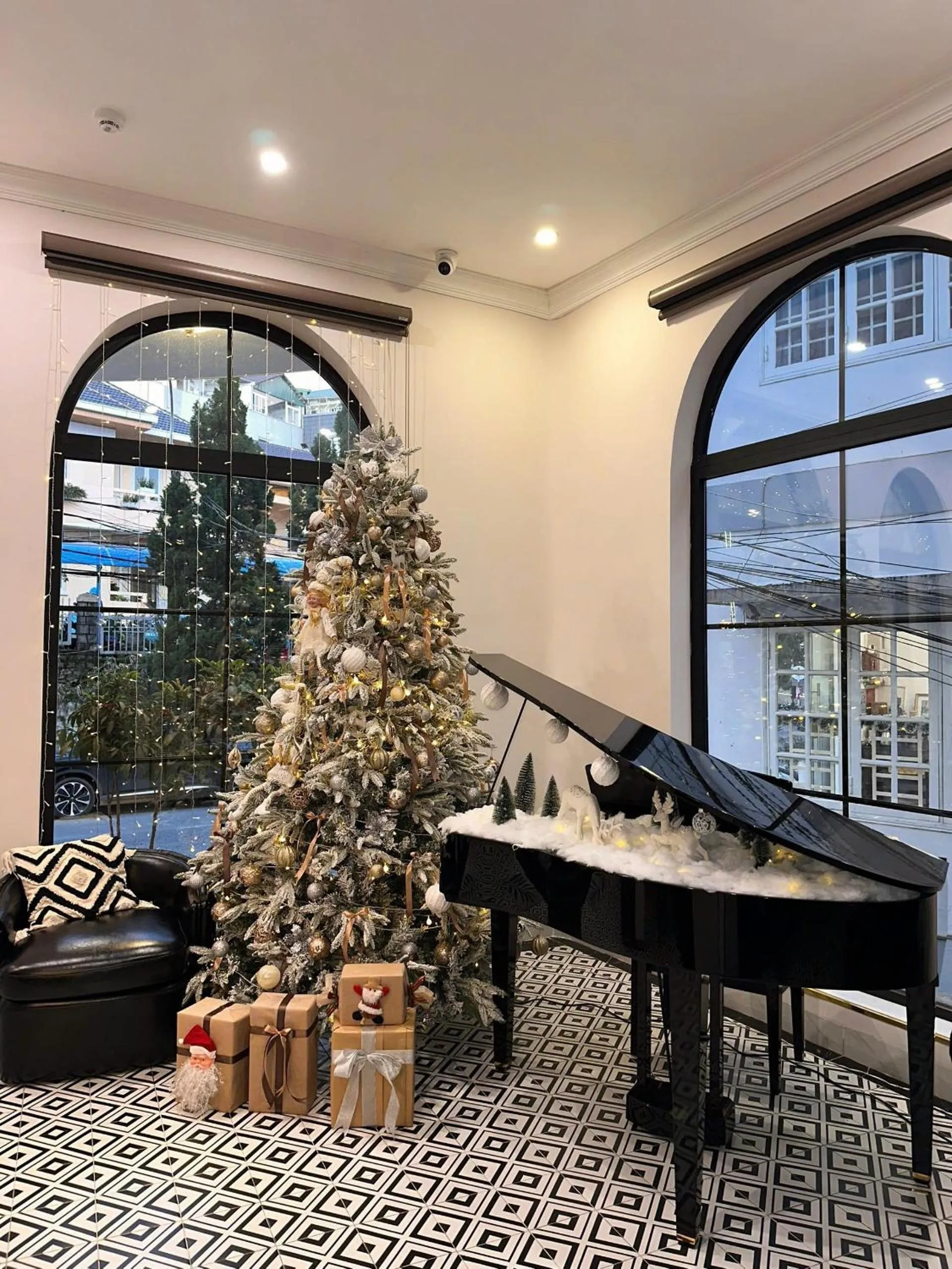 Property building in Padona Hotel