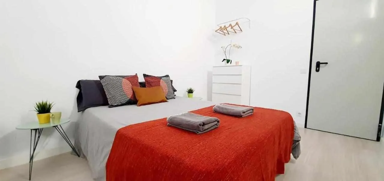 Bed in Hostal Urban Basic