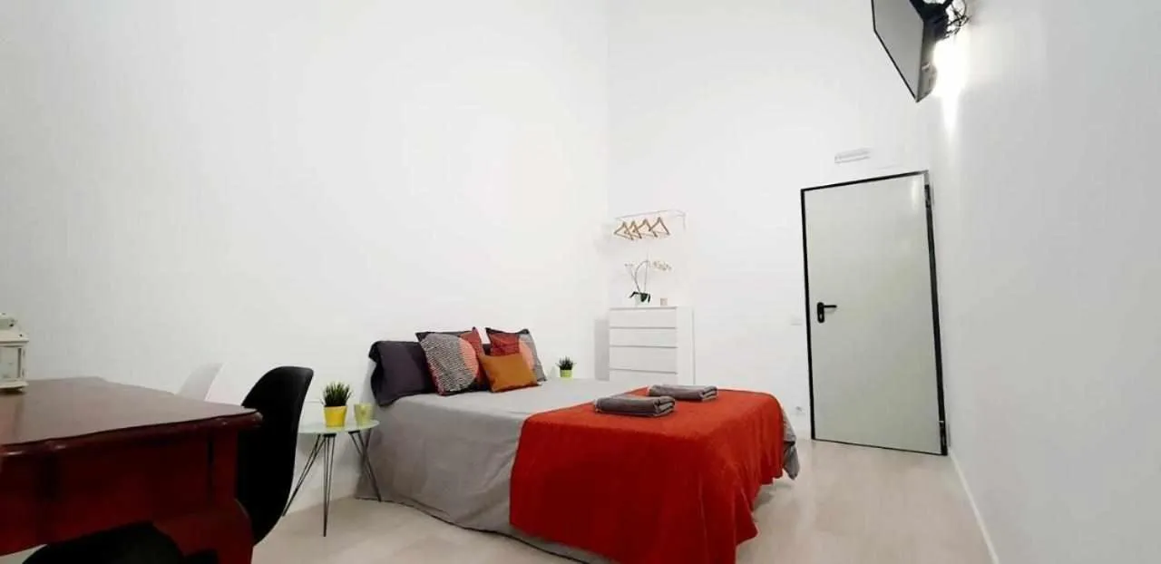 Bed in Hostal Urban Basic