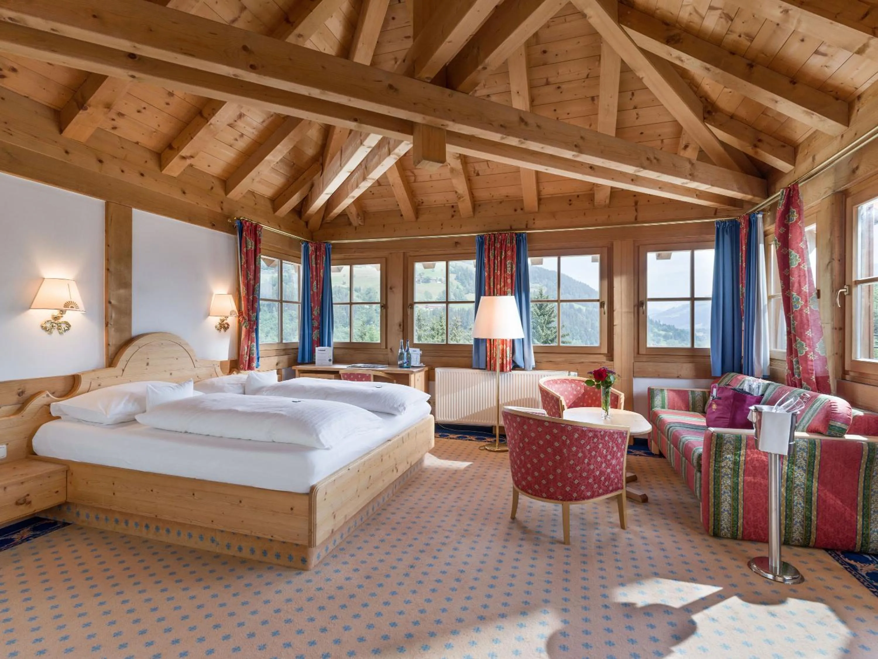 Bed in Hotel & Spa Sonne 4 Sterne Superior