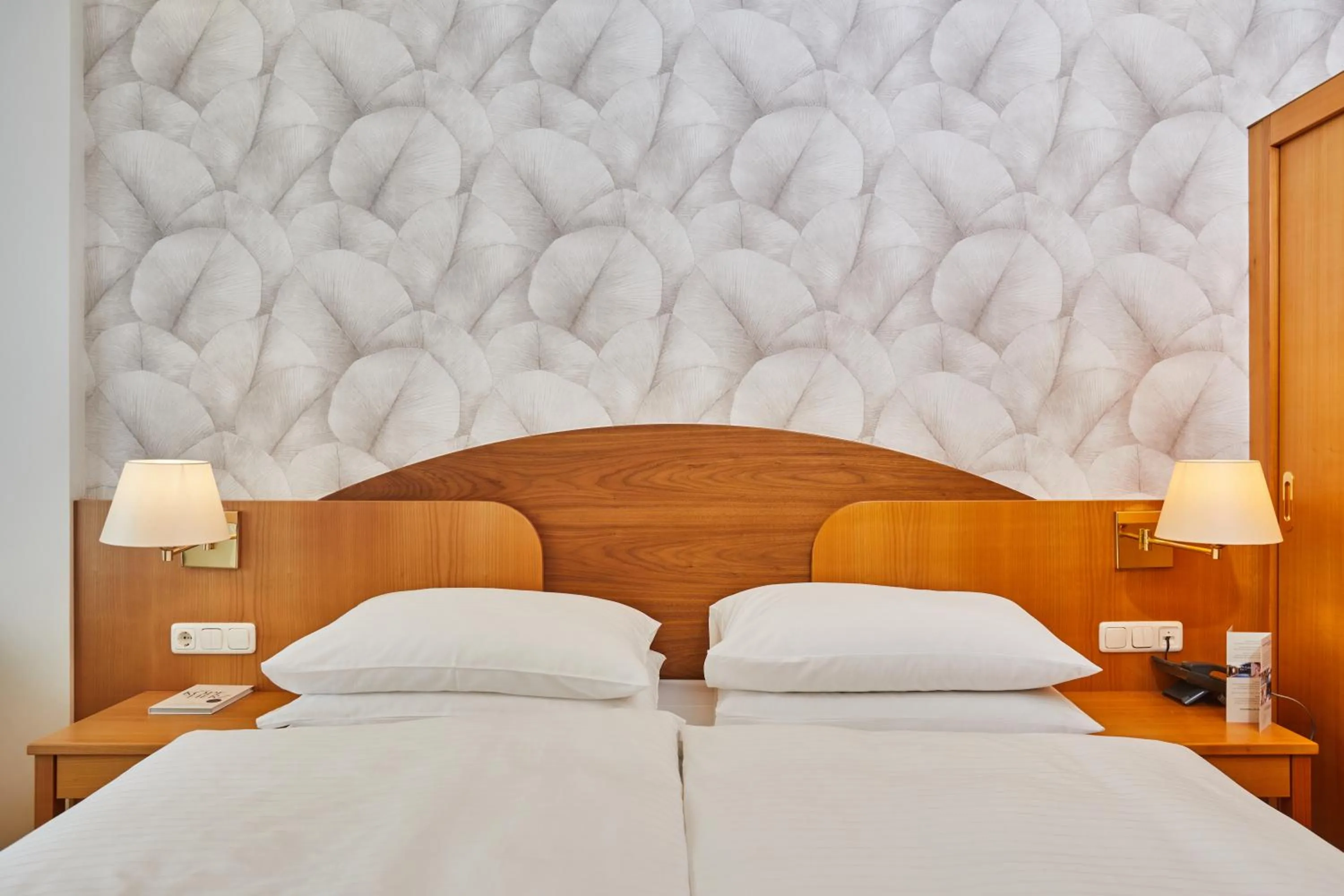 Photo of the whole room, Bed in Hotel Stoiser