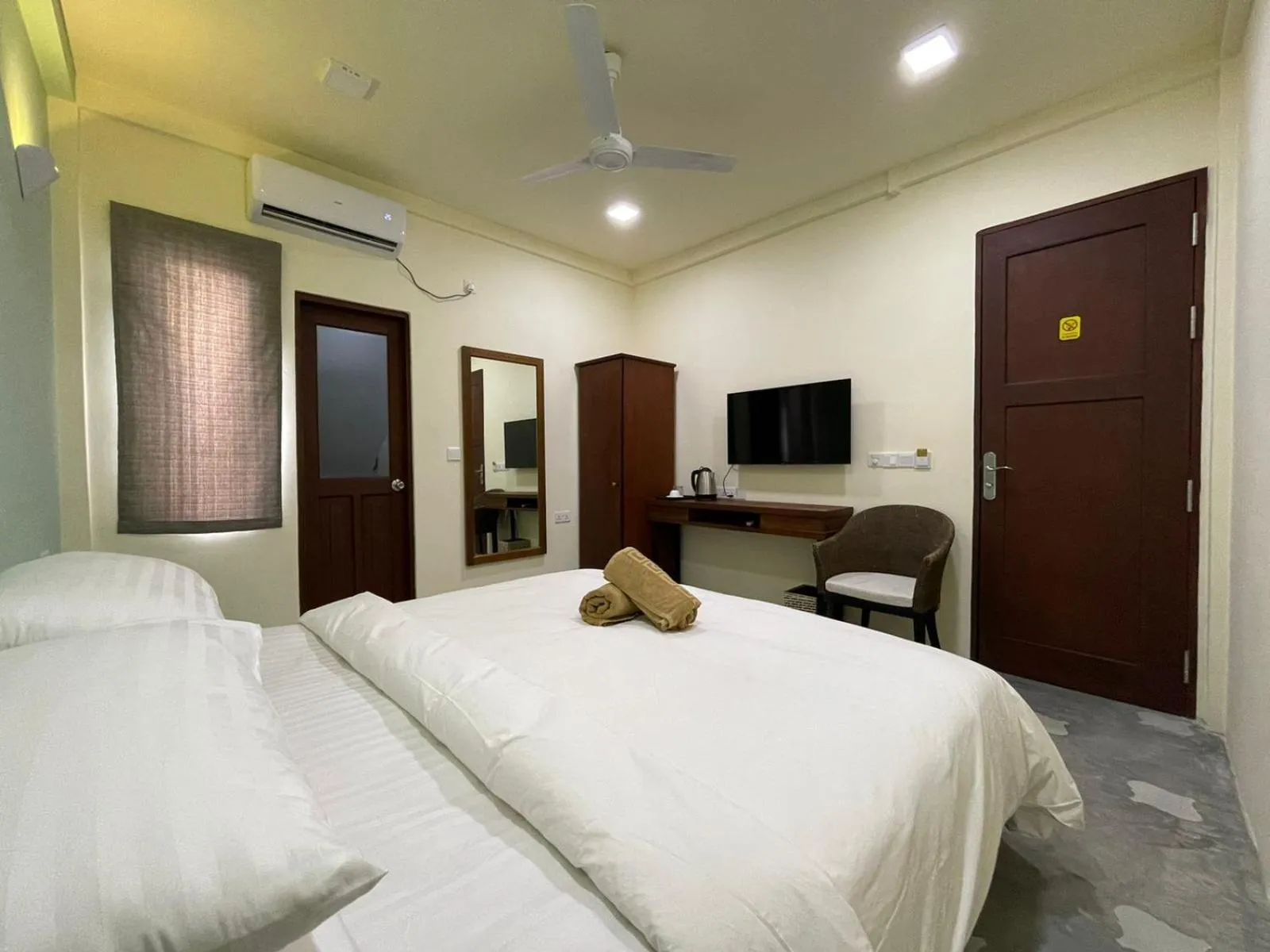 Bed in Courtyard Guesthouse