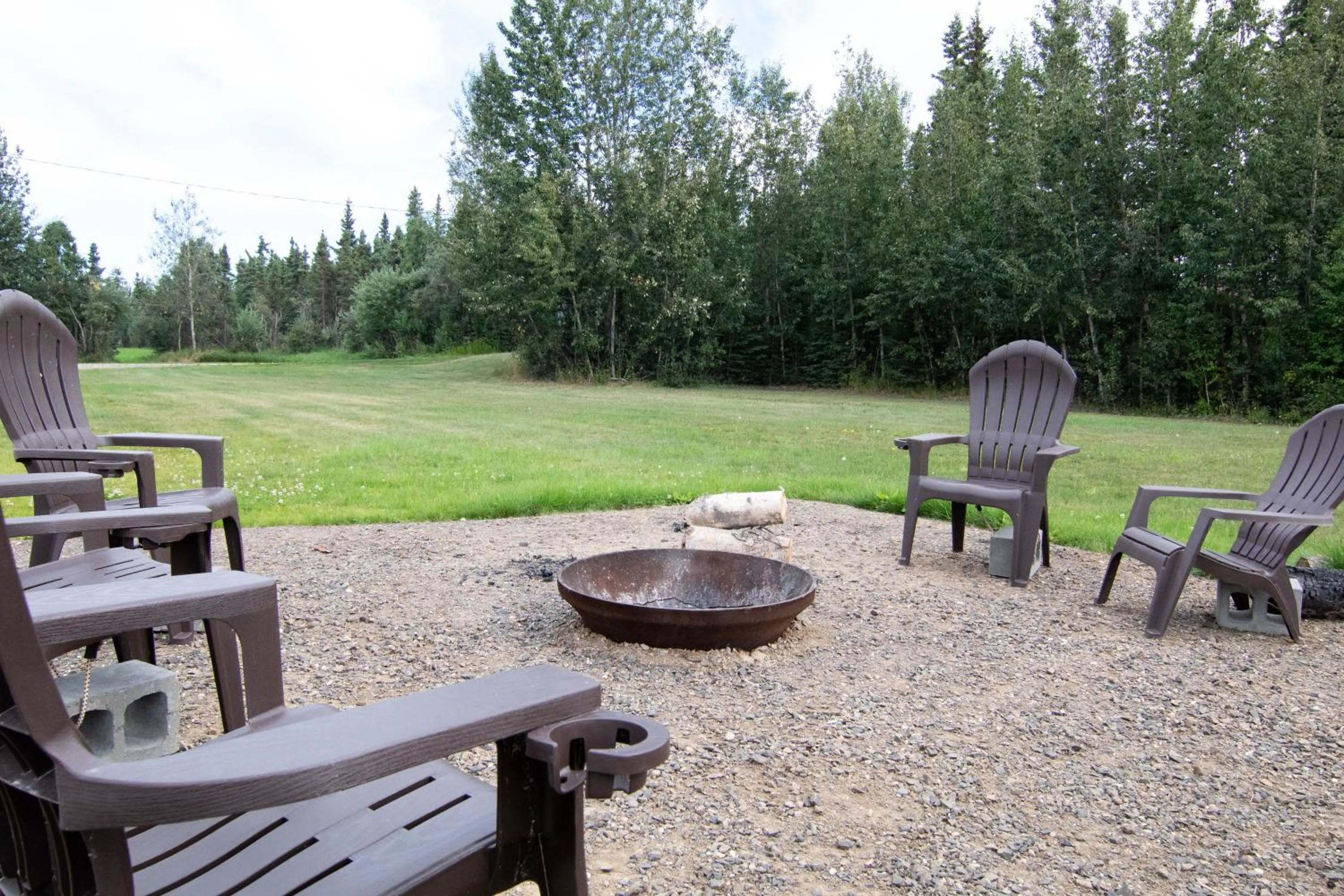 Seating area in Alaska Frontier Inn