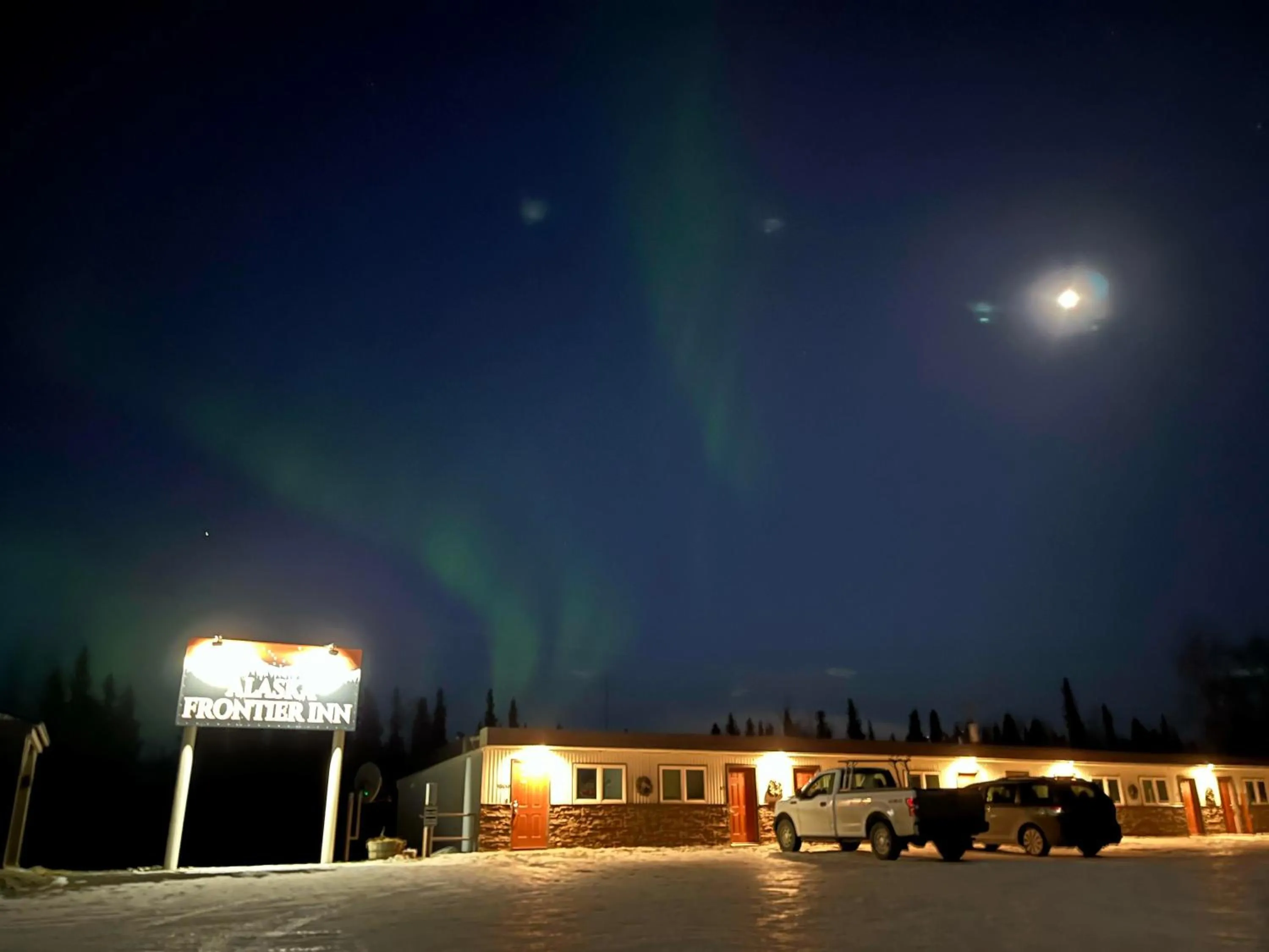 Property building in Alaska Frontier Inn