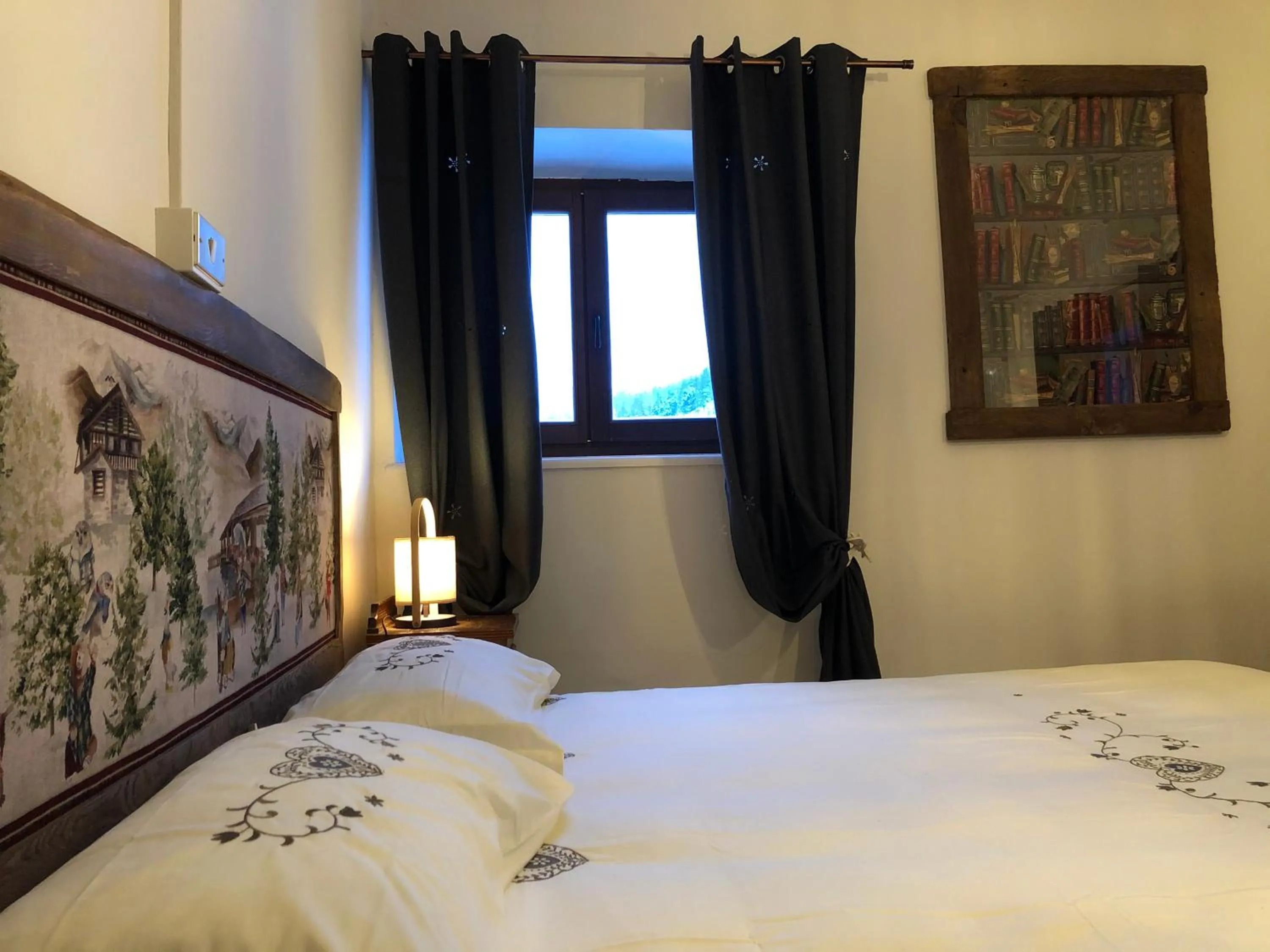 Bed in Rifugio Baita Gimont