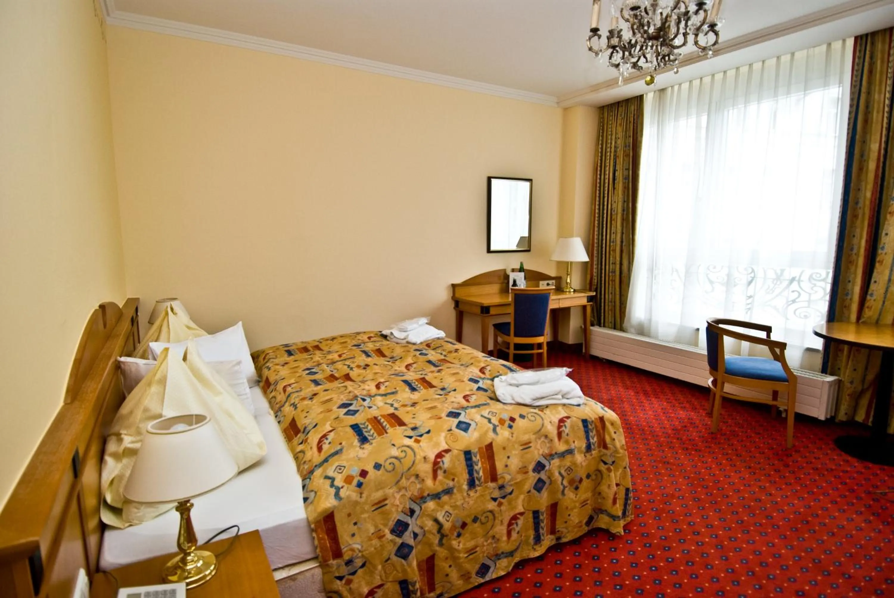 Bed in Thermal Resort Hotel Elisabethpark