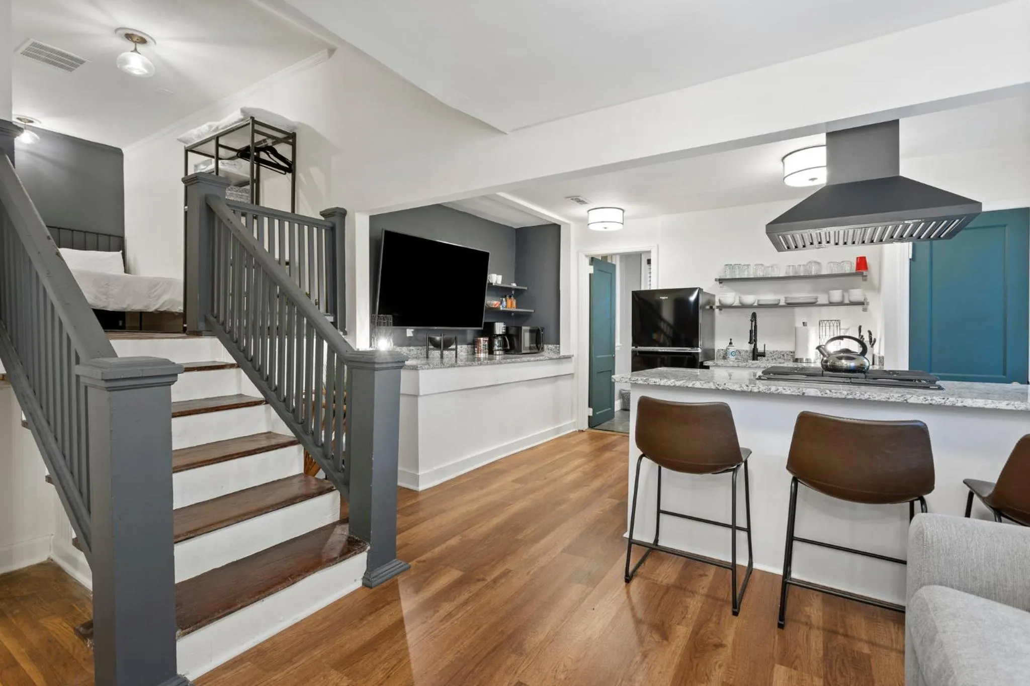 The Dobbs Atlanta Beltline - Luxury & Location, 1 Mile to Downtown Atlanta