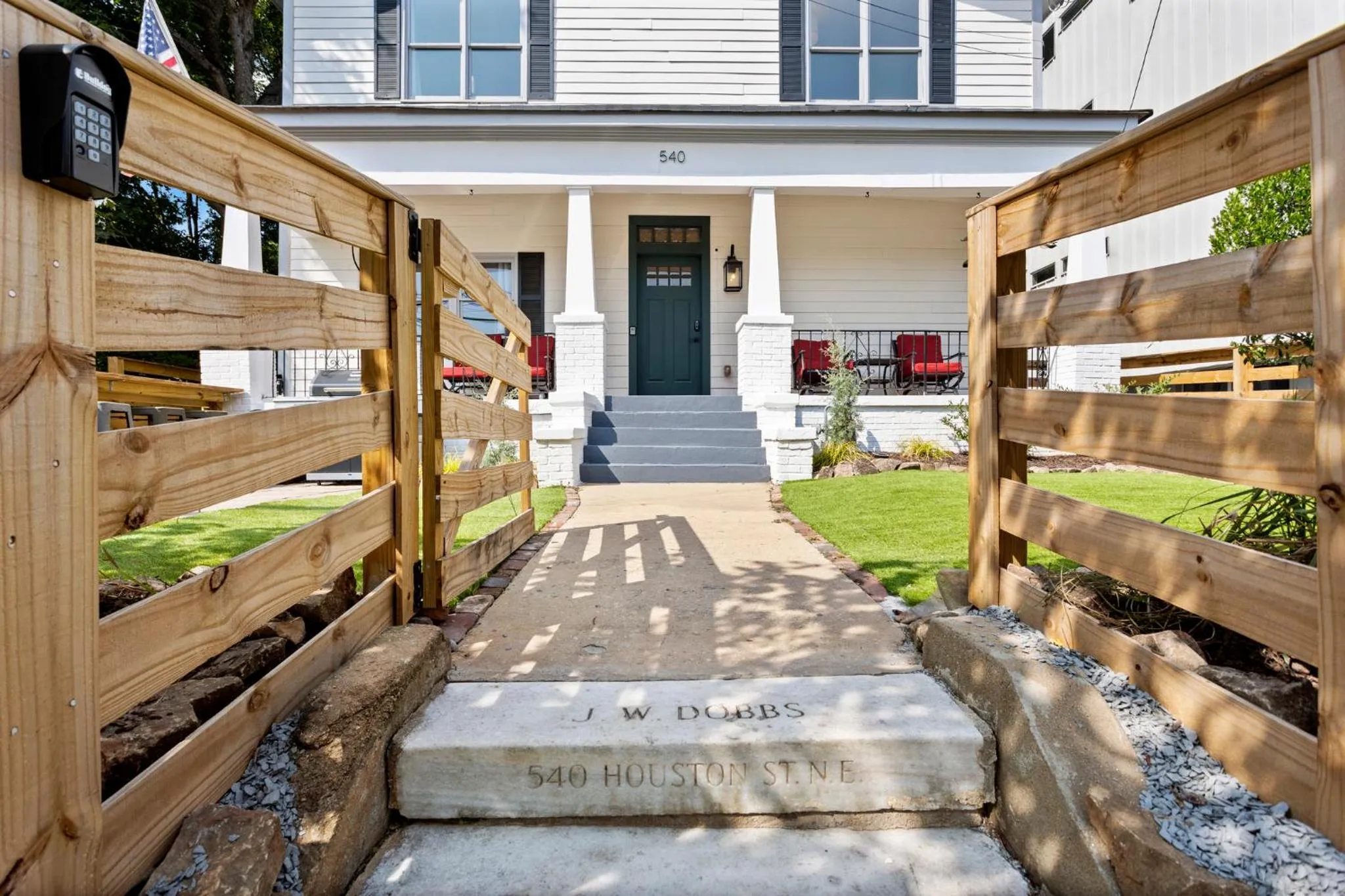 The Dobbs Atlanta Beltline - Luxury & Location, 1 Mile to Downtown Atlanta