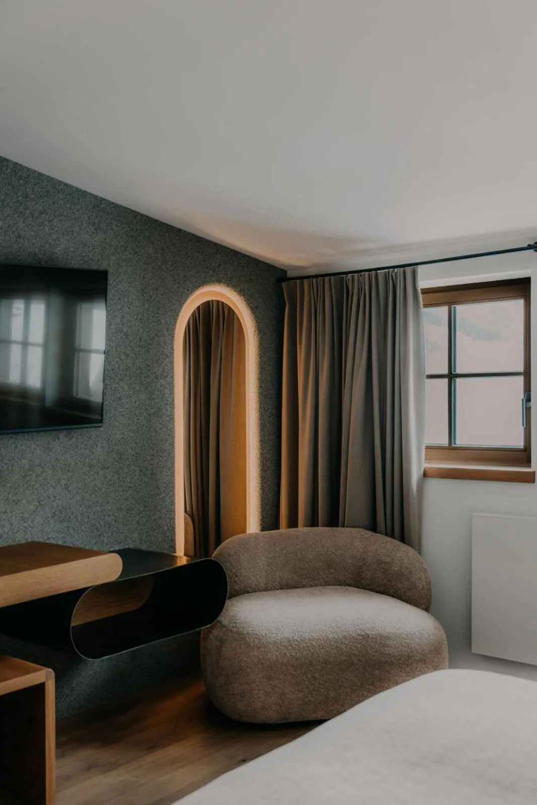 Seating area, Bed in Strasserwirt - Ansitz zu Tirol