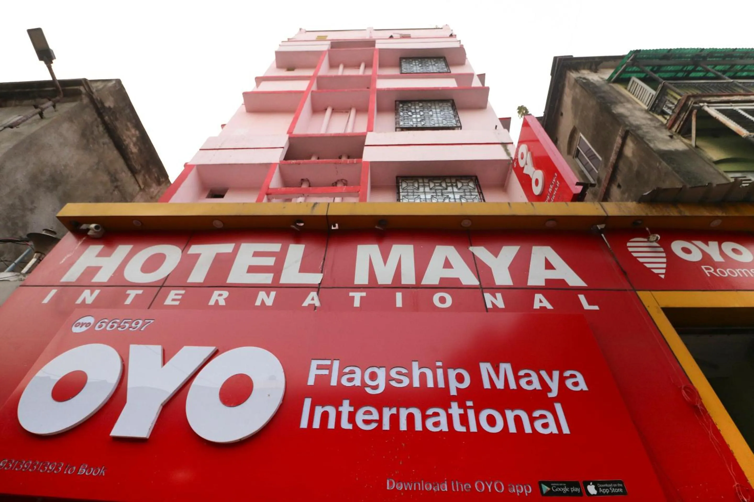 Facade/entrance in Hotel O Home Cozy Studio Collage Square Hotel Maya International Near St. Thomas's Church