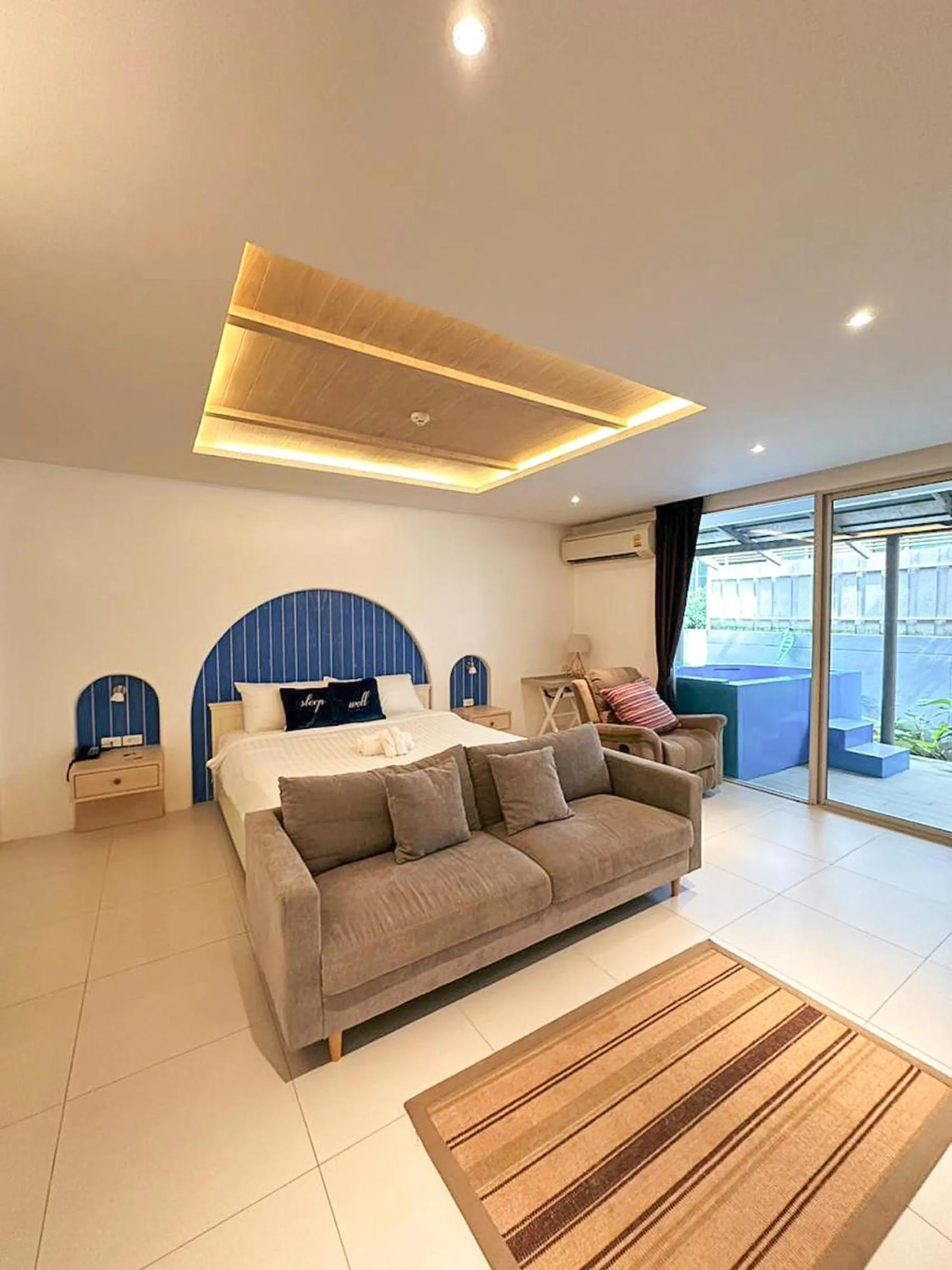 Bed in Costa Beach Residence & Jacuzzi