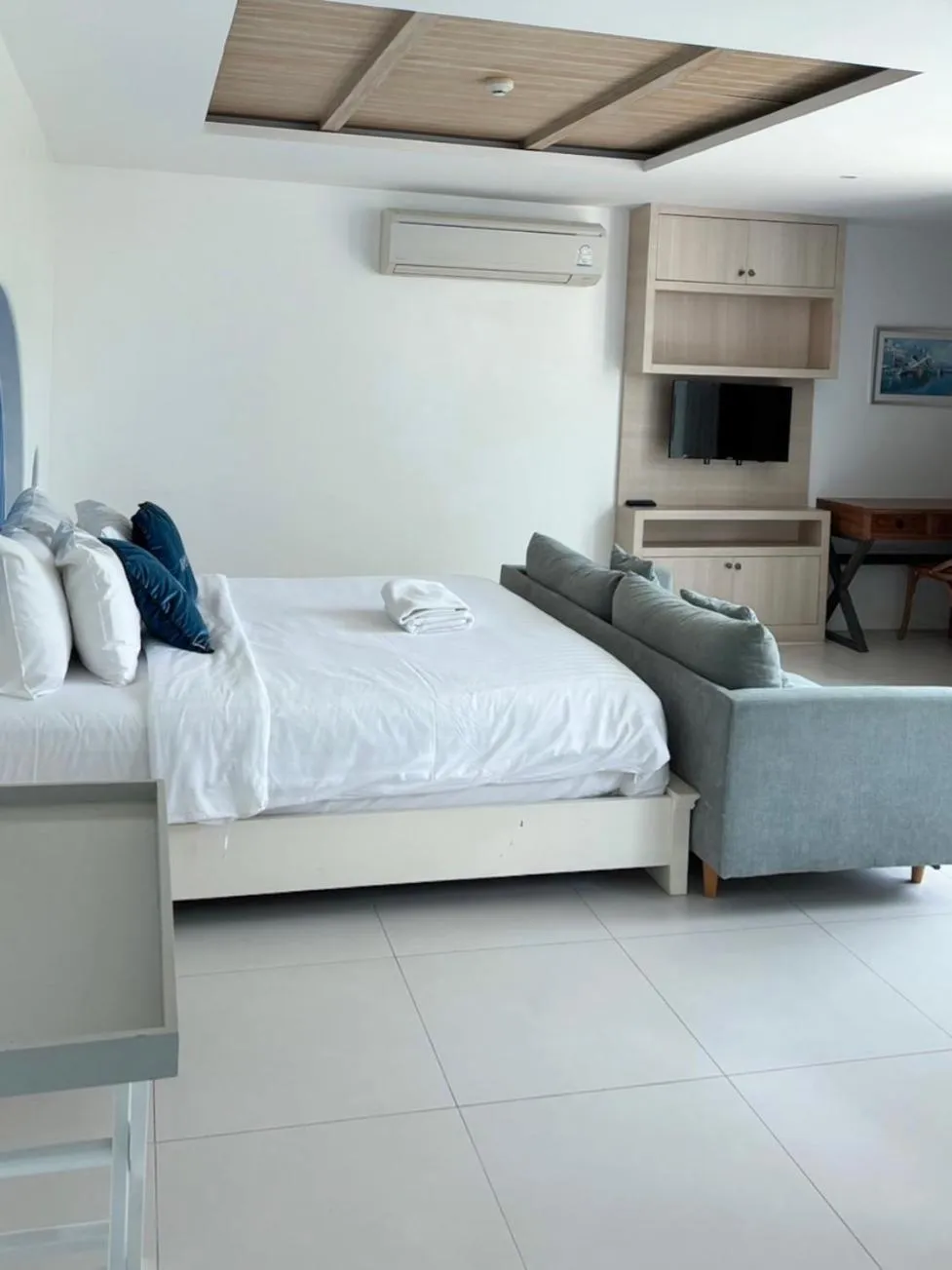 Bed in Costa Beach Residence & Jacuzzi