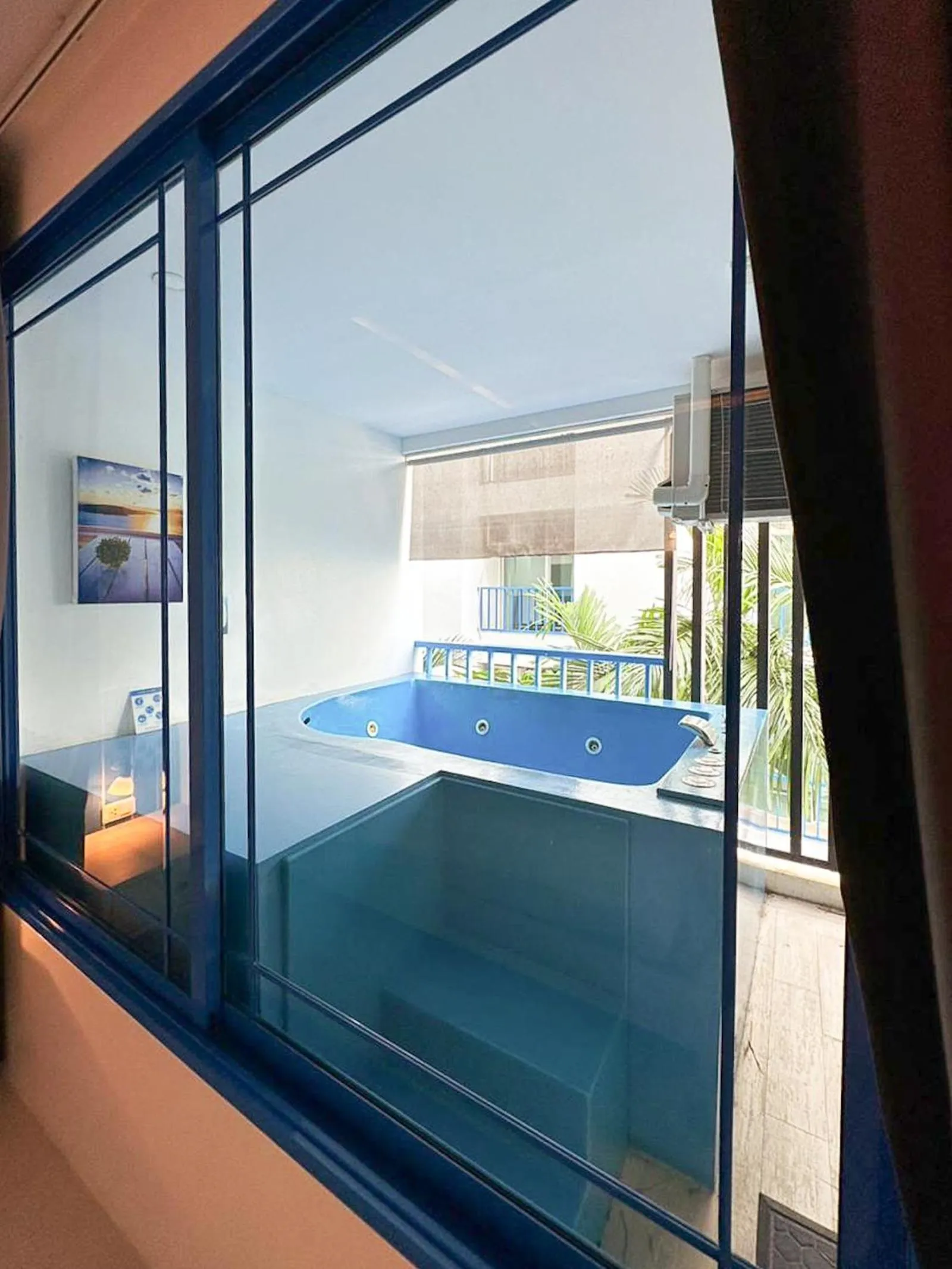 Hot Tub in Costa Beach Residence & Jacuzzi