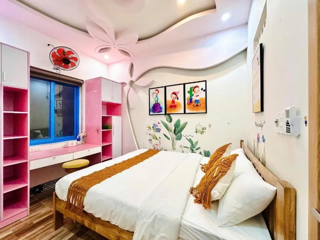 Bed in Lazy Bear Villa By The Little Hoi An