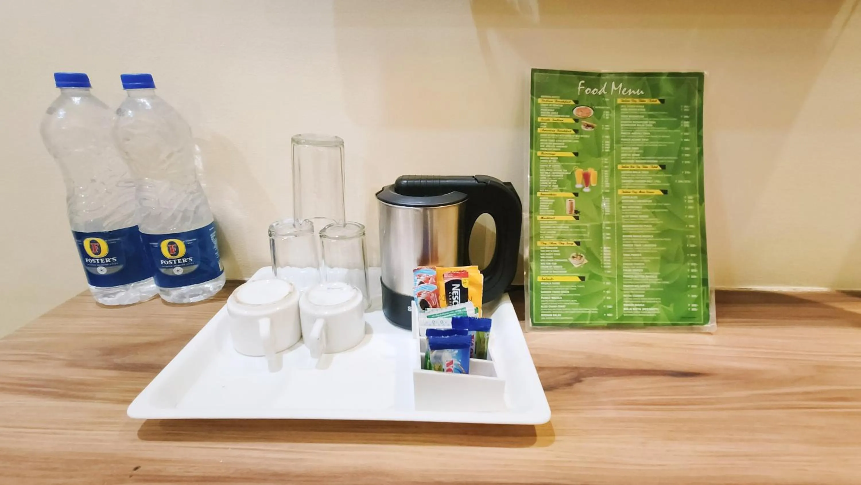 Coffee/tea facilities in Crestline Sallow Club