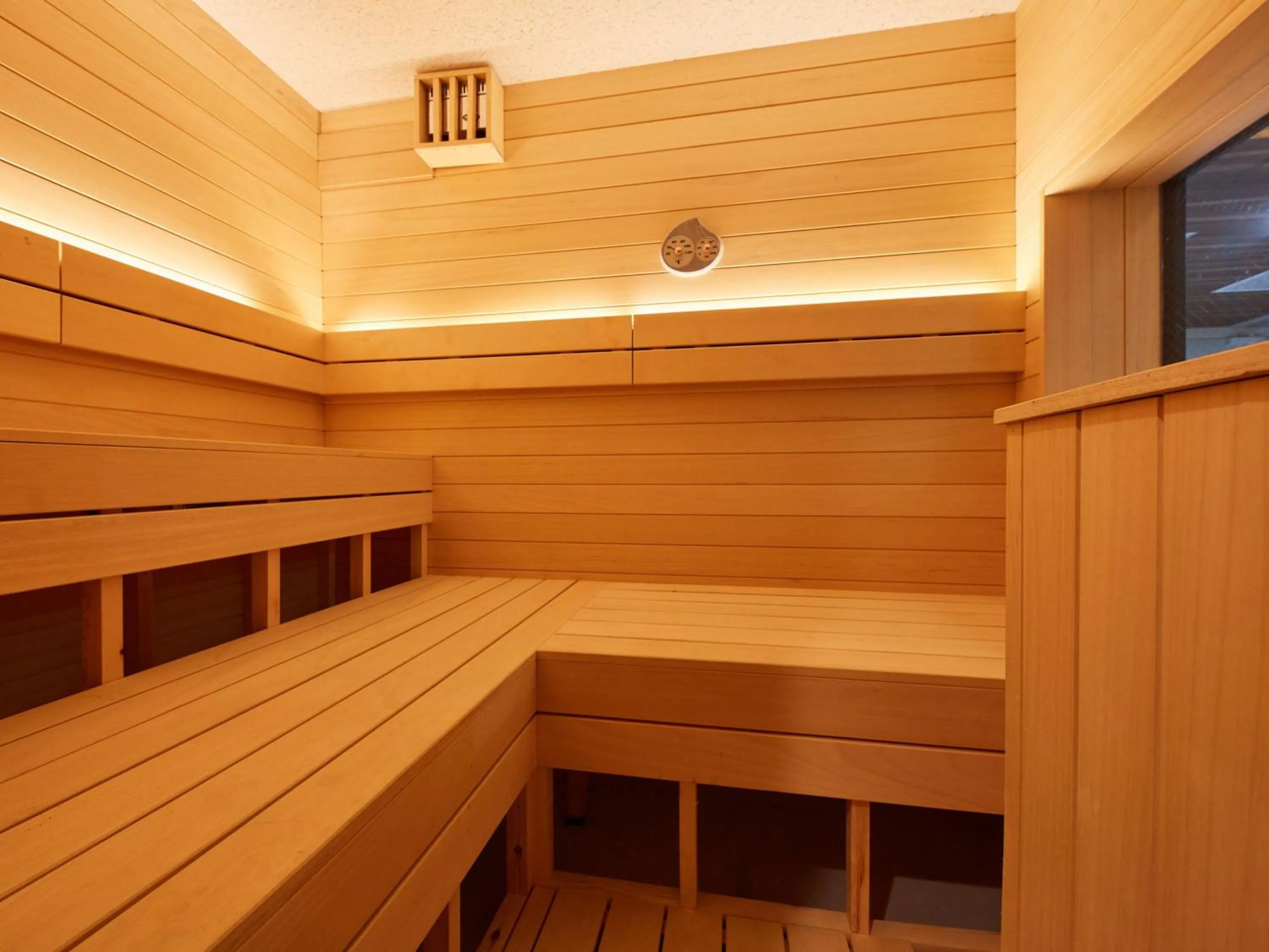 Rembrandt Hotel Atsugi