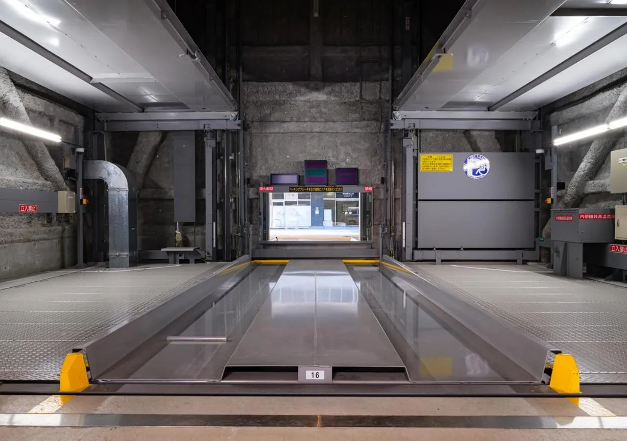 Parking in APA Hotel Hakataeki Chikushiguchi