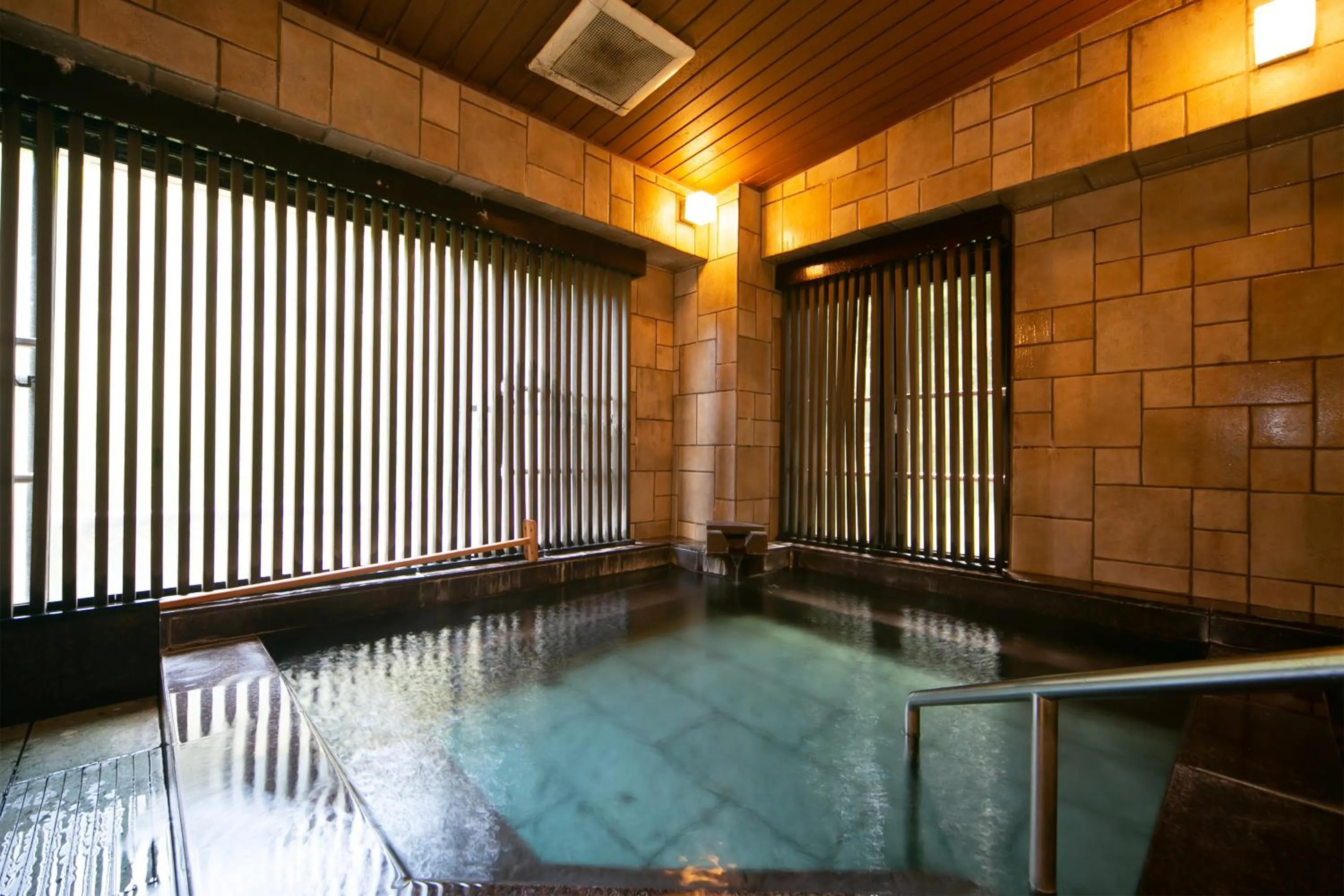 Hot Spring Bath in Hakone Nanase formerly known as Manatei Hakone