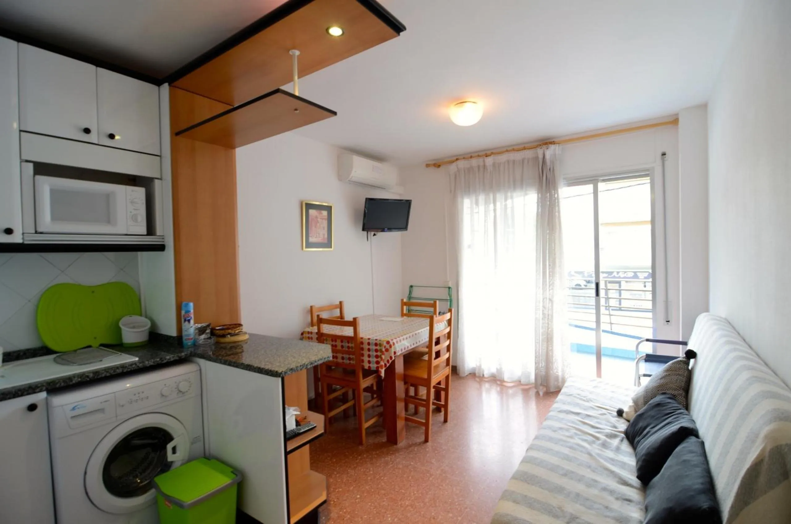 Dining area in Rocamaura IV 1-8