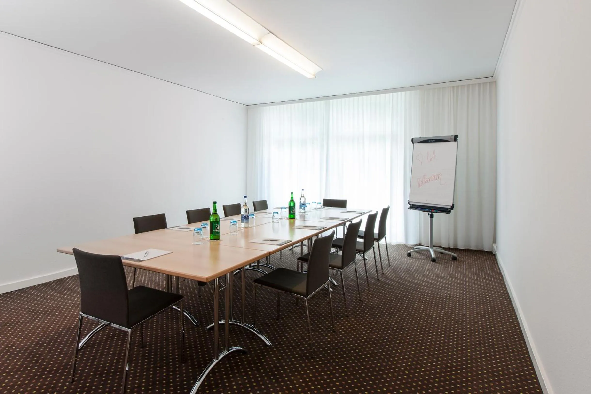 Business facilities in Park-Hotel am Rhein - Gesundheitshotel und Residenzen
