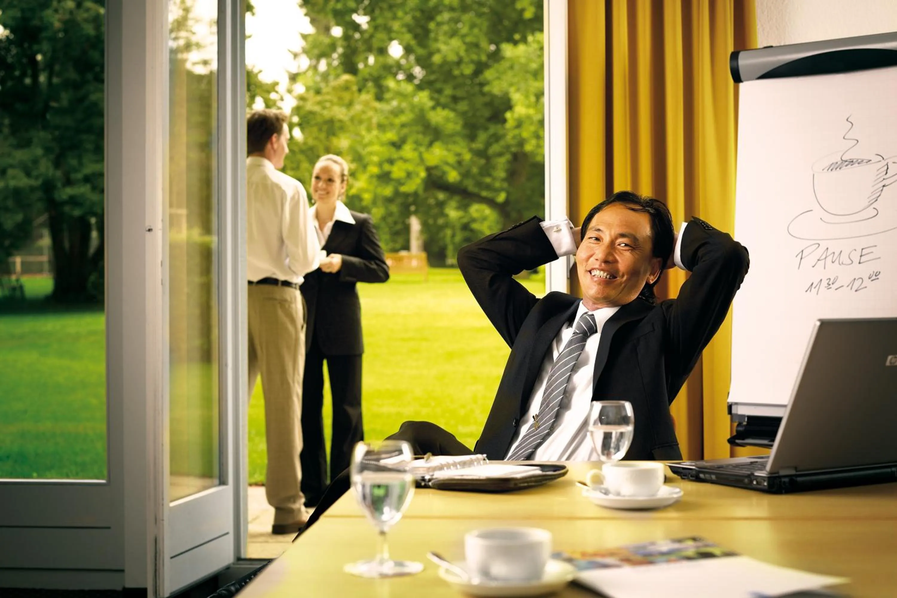 Business facilities in Park-Hotel am Rhein - Gesundheitshotel und Residenzen