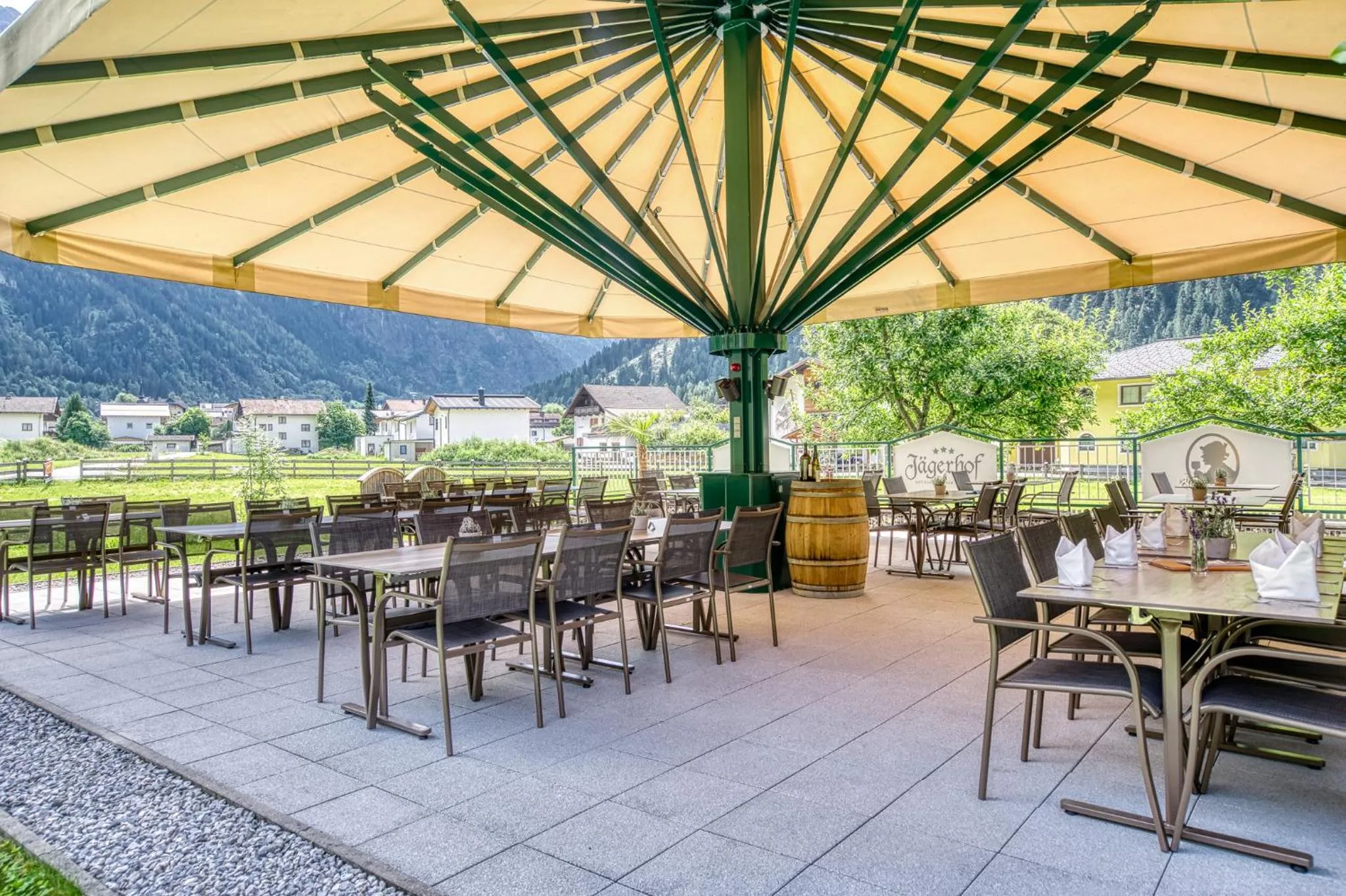 Restaurant/places to eat in Hotel Jägerhof