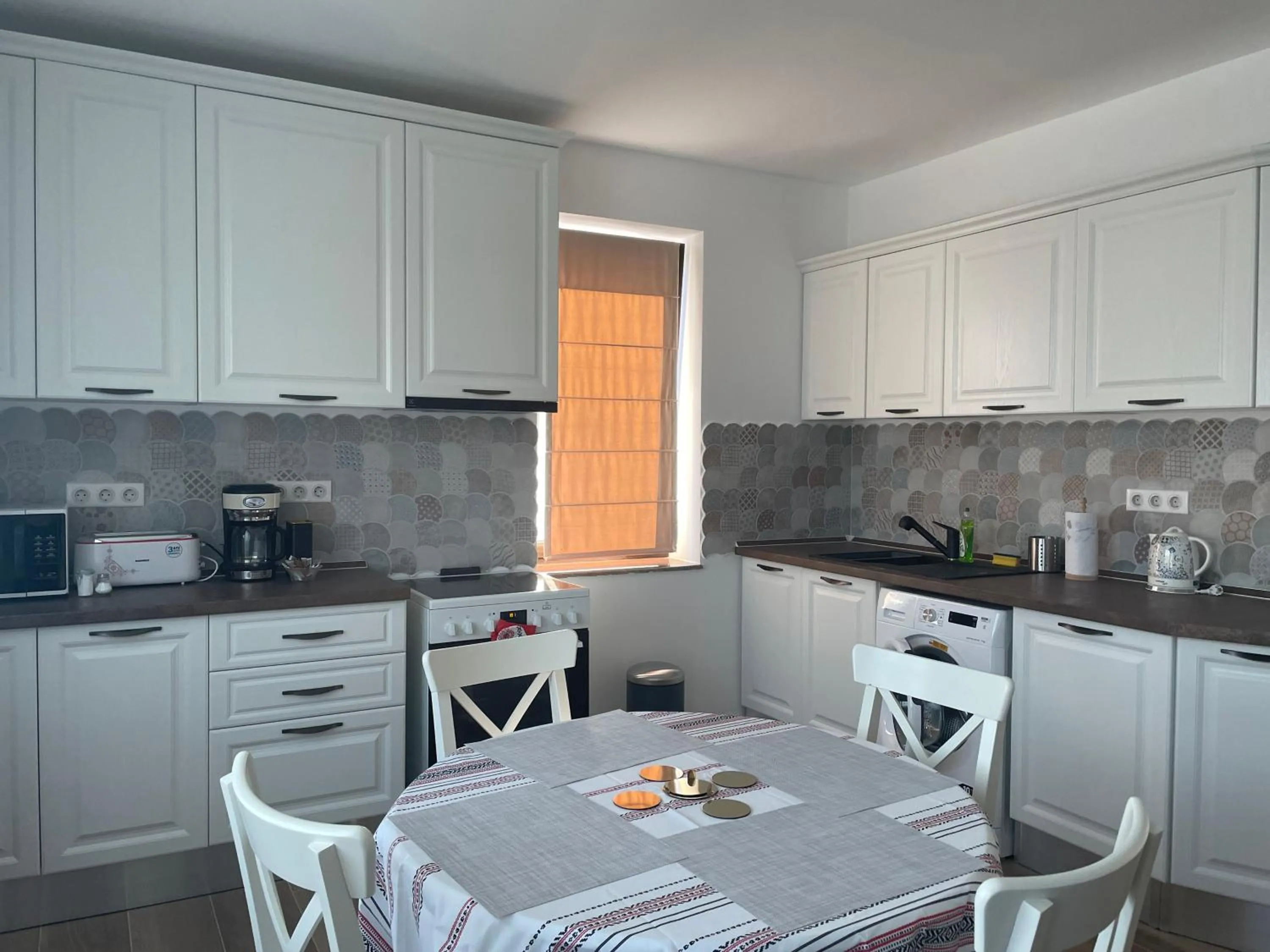 Kitchen or kitchenette in Iarca Inn