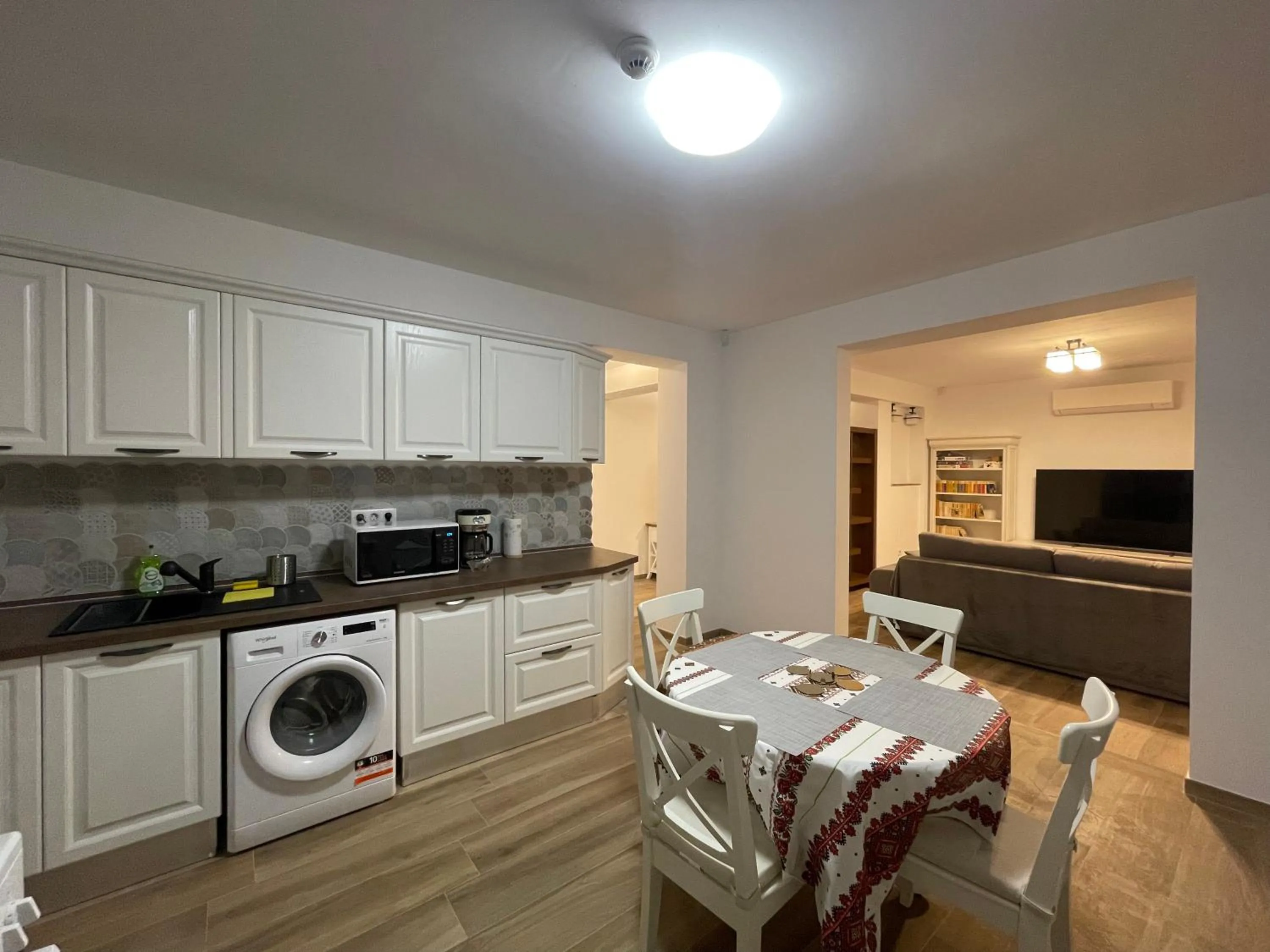 Kitchen or kitchenette in Iarca Inn