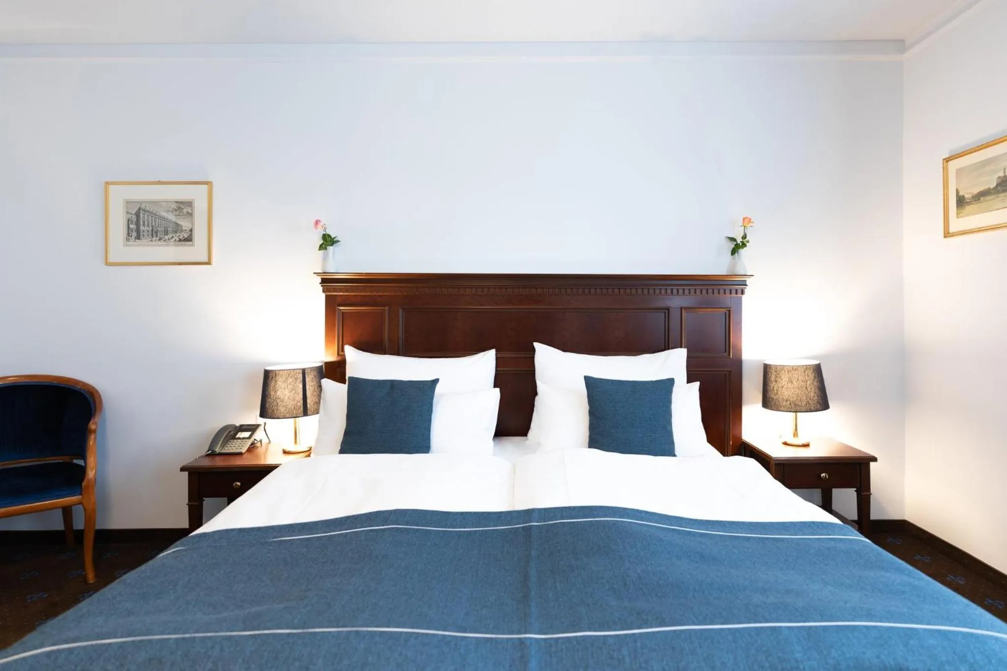 Photo of the whole room, Bed in Garner Hotel Vienna - Prinz Eugen by IHG