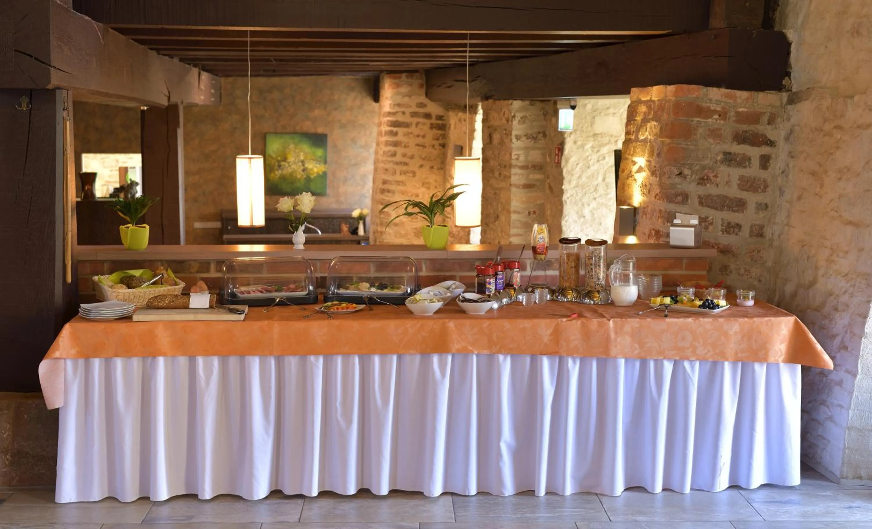 Buffet breakfast in Schloß Altenhausen