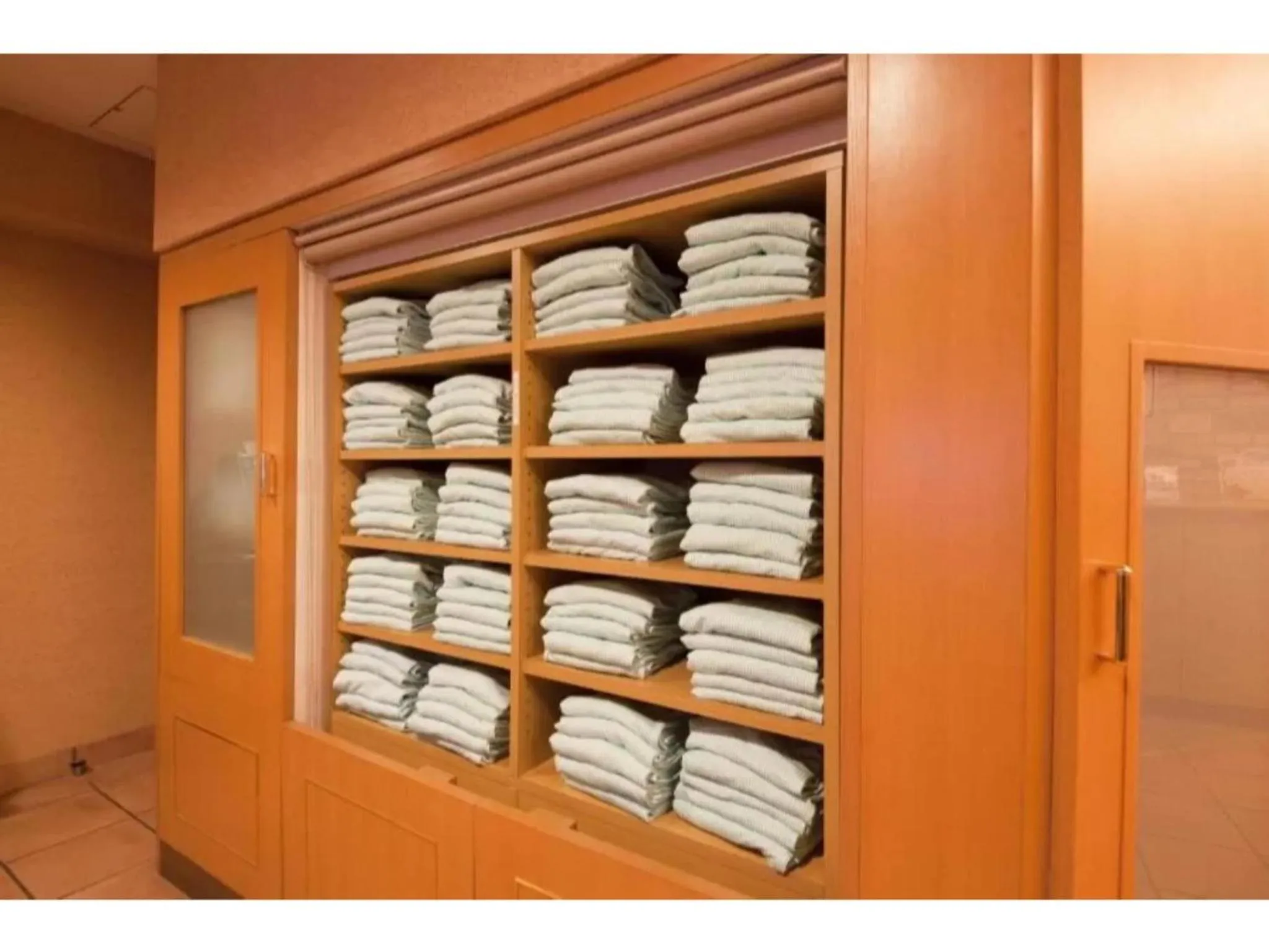 R&B Hotel Shin Yokohama Ekimae - Vacation STAY 14694v