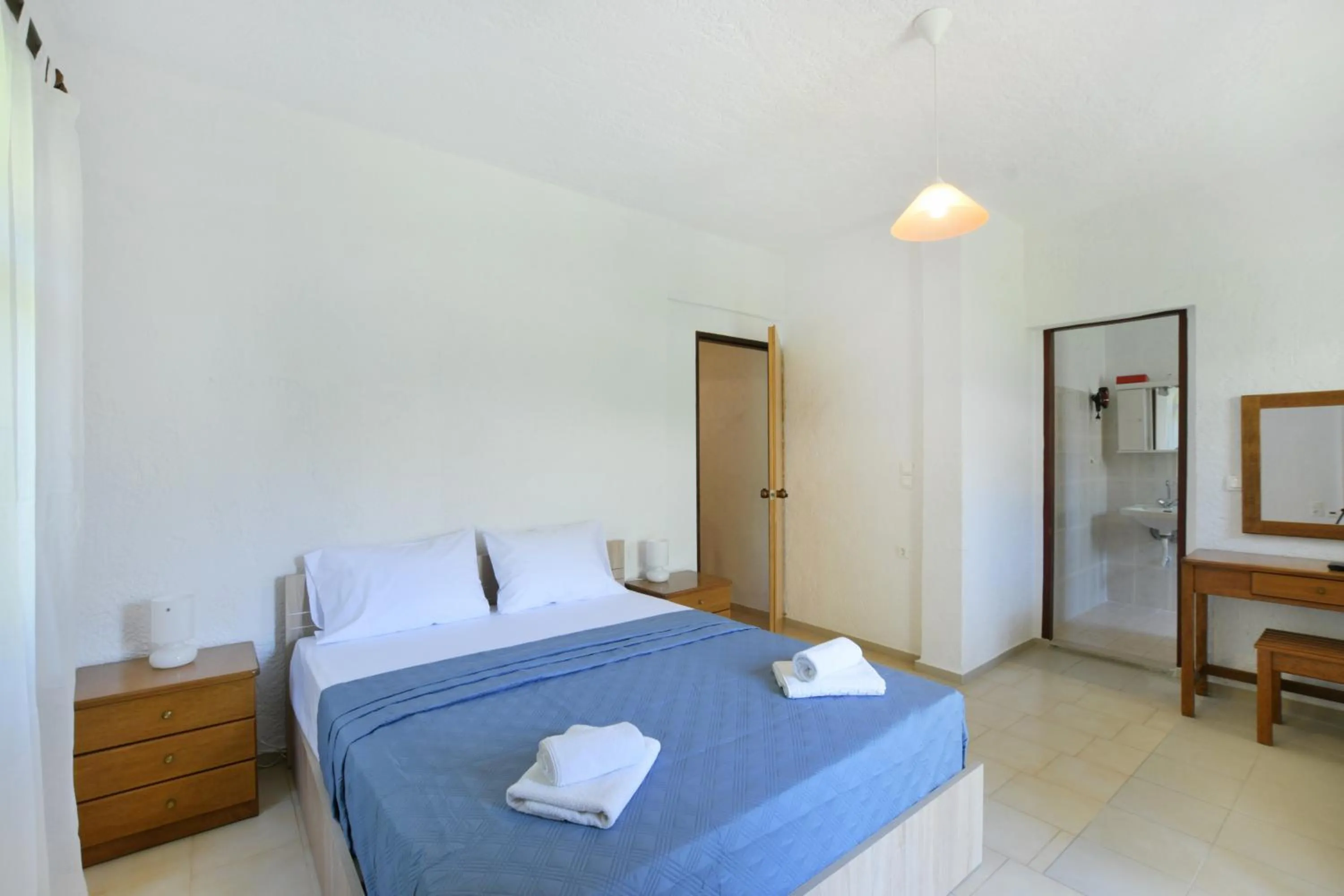 Bed in Galini Apartments