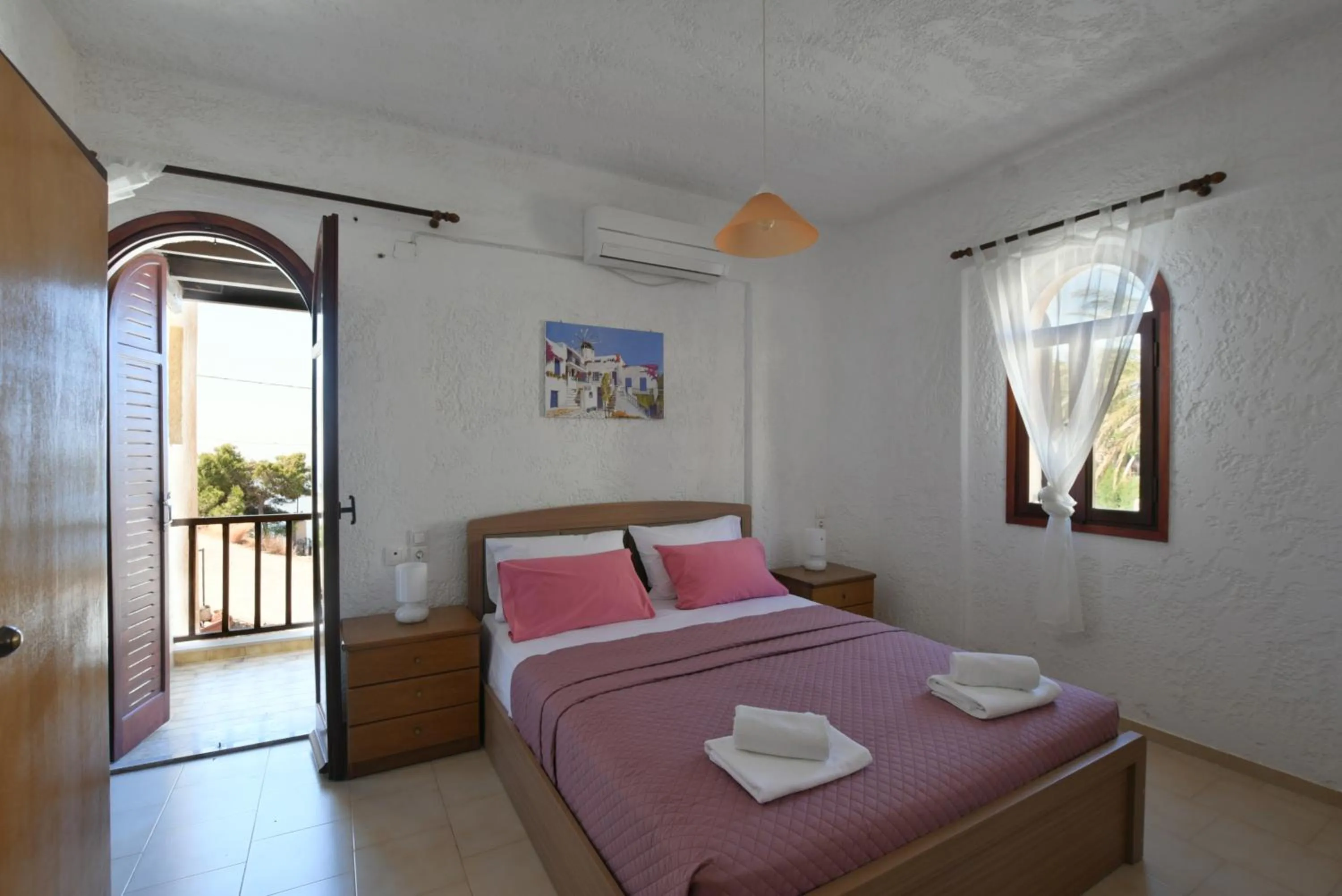 Bed in Galini Apartments