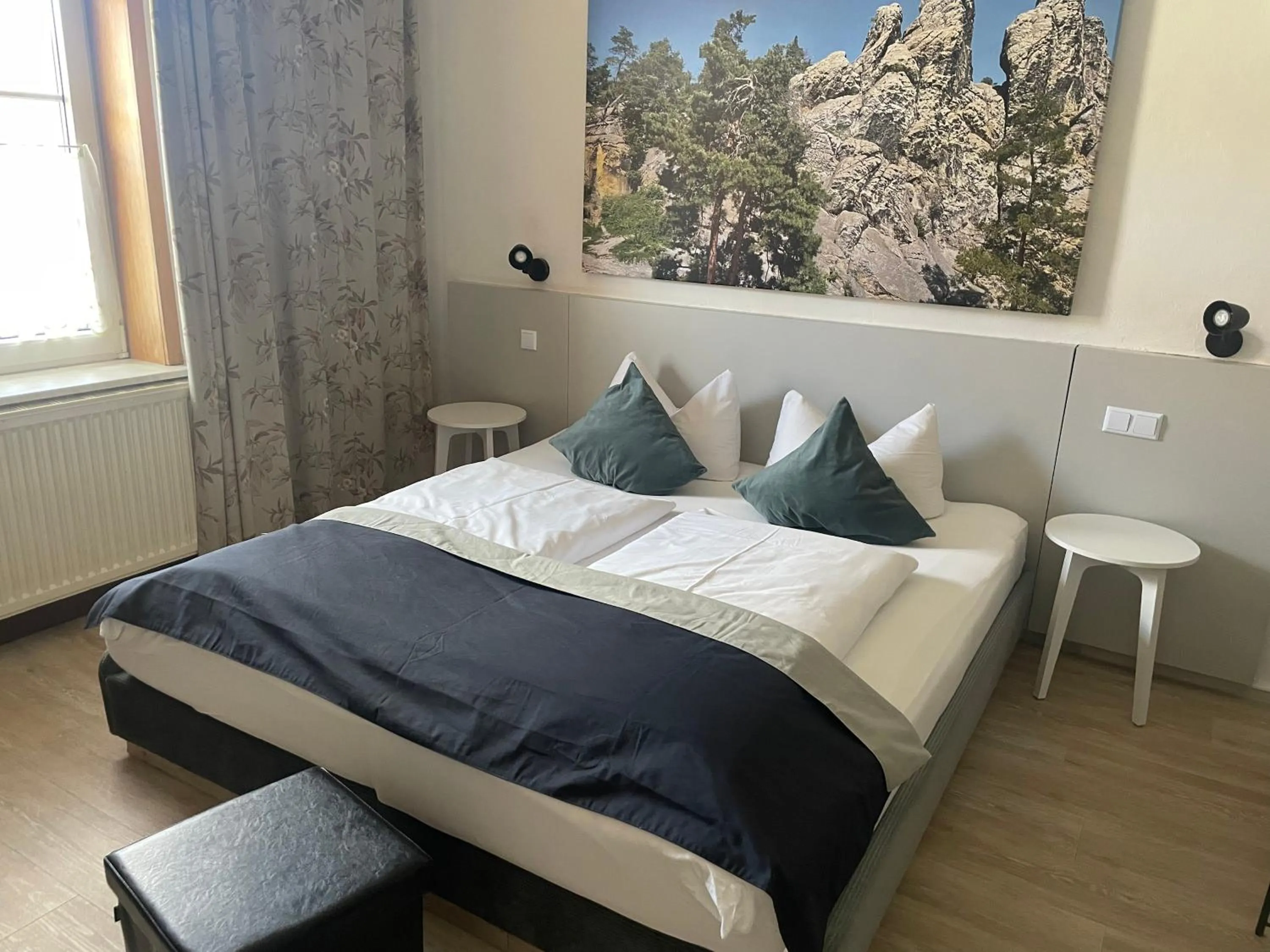 Bed in Harzhotel Warnstedter Krug