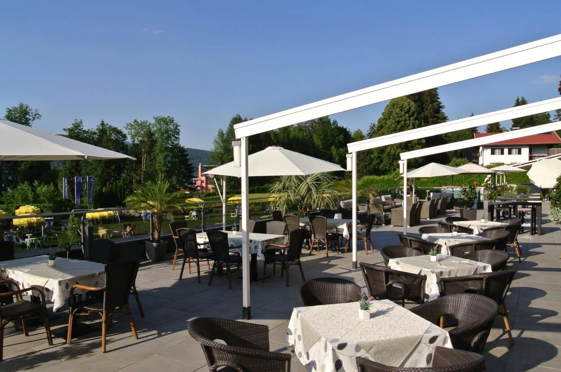 Restaurant/places to eat in Dei Hotel Schönblick