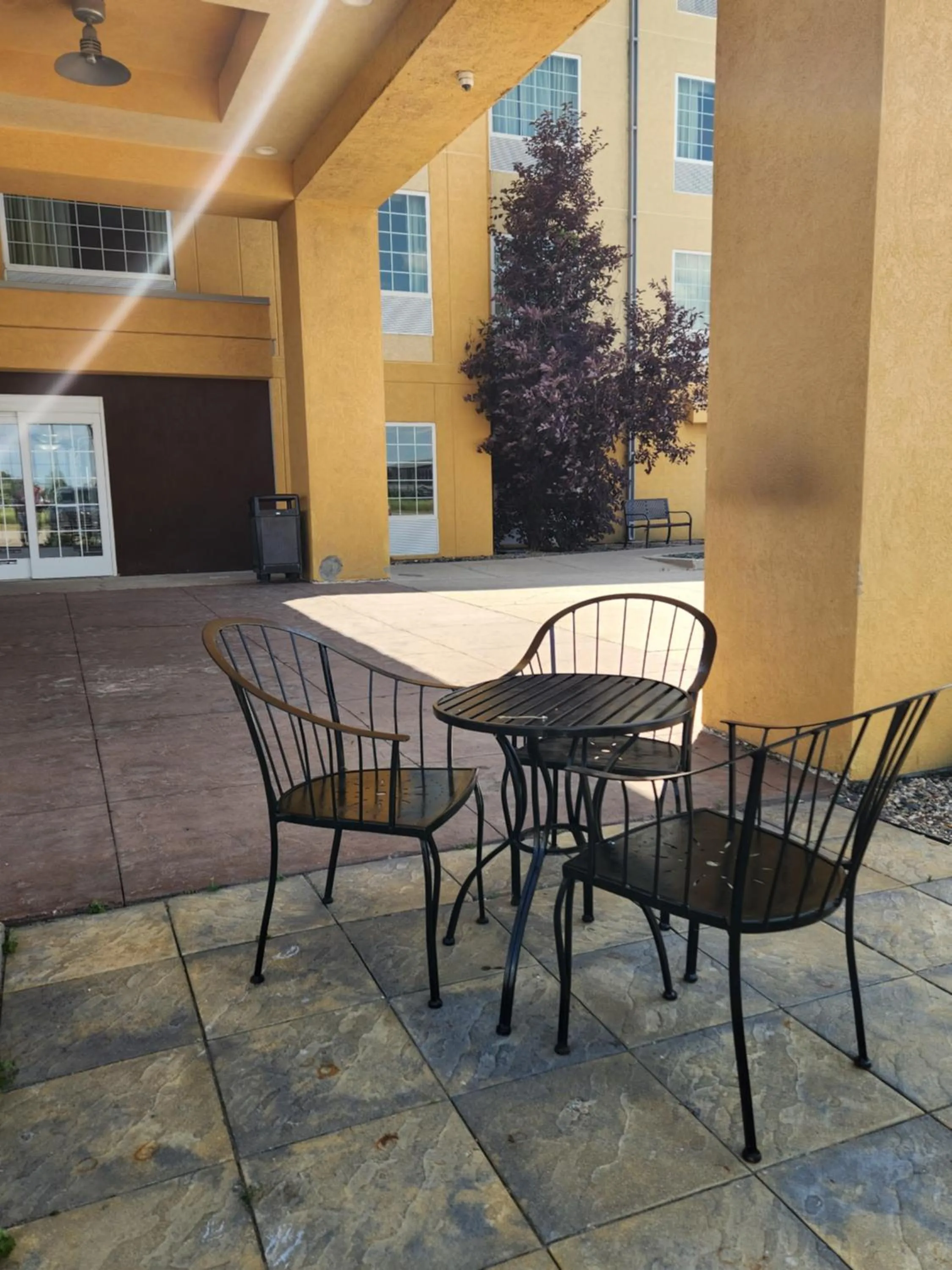 Patio in Highland Suites Minot