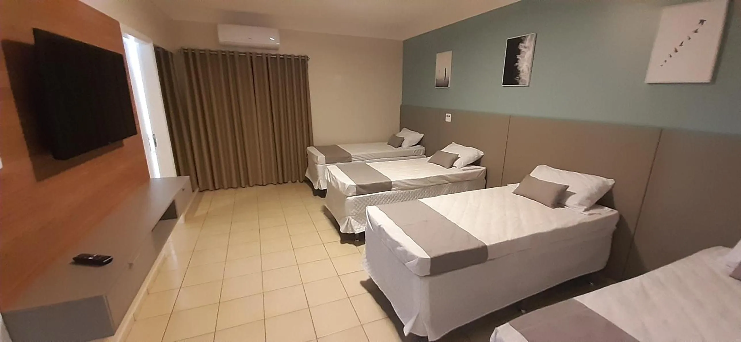 Photo of the whole room, Bed in Liv Hotel