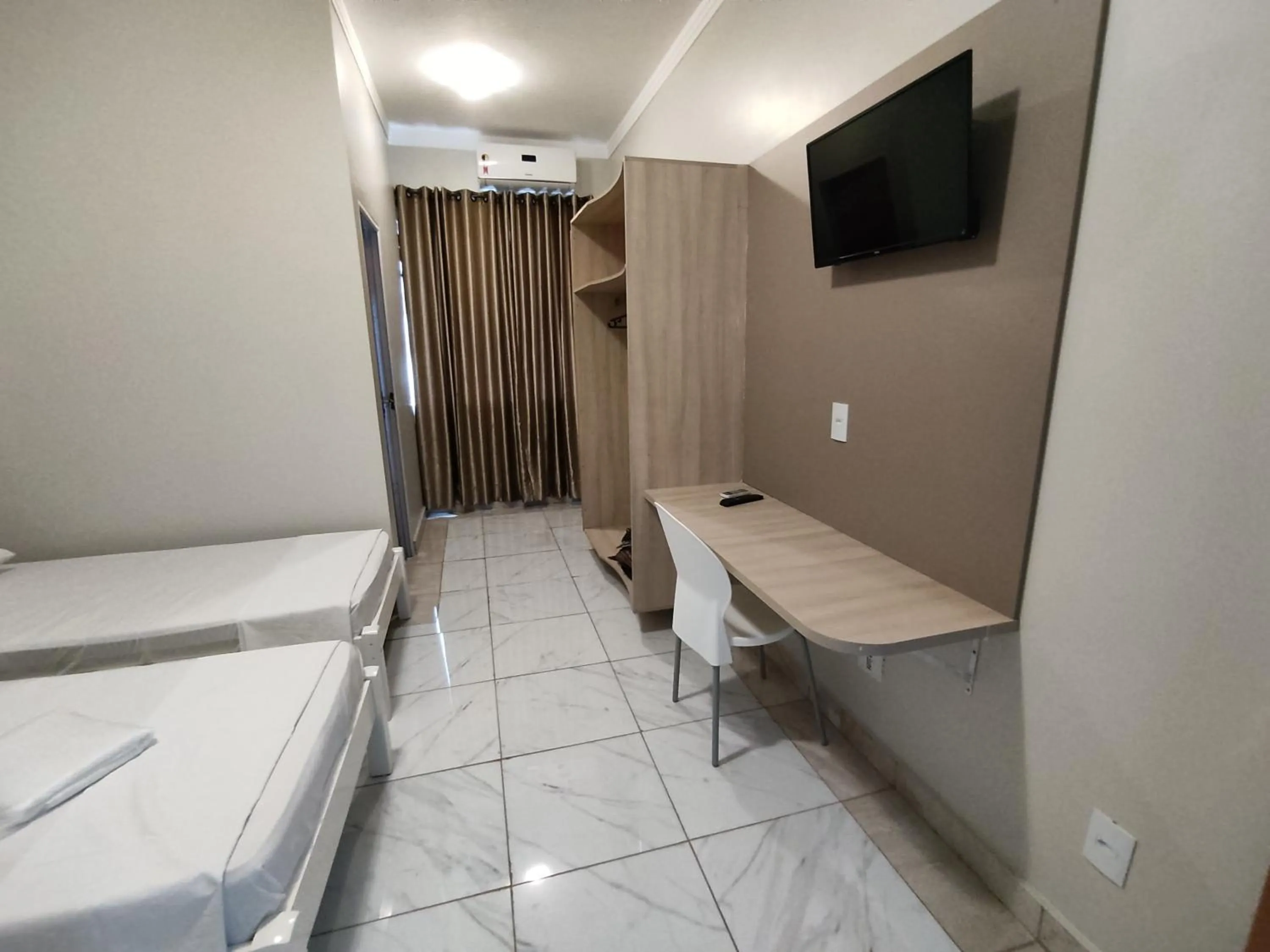 TV and multimedia, Bed in Liv Hotel